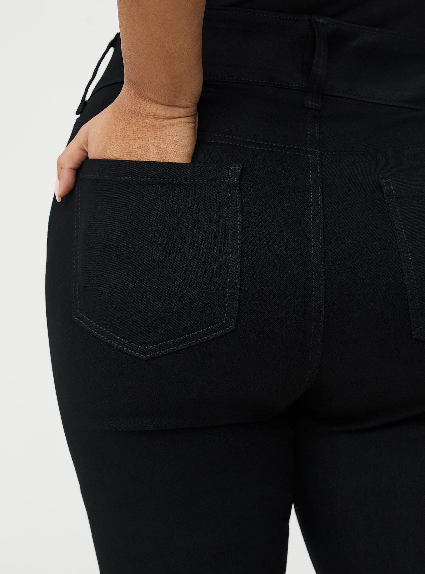 11'' Jegging Bermuda High-Rise Short, BLACK, alternate