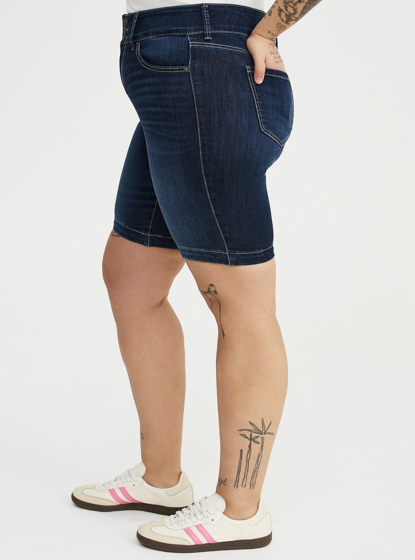 11'' Jegging Bermuda High-Rise Short, NEMESIS, alternate