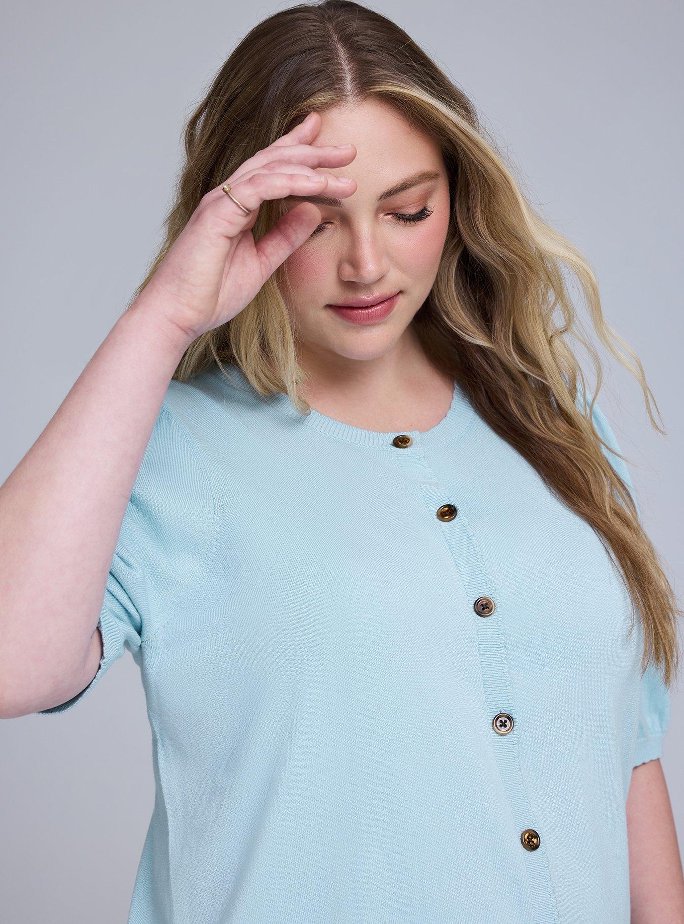 Belle Isle Scalloped Cardi