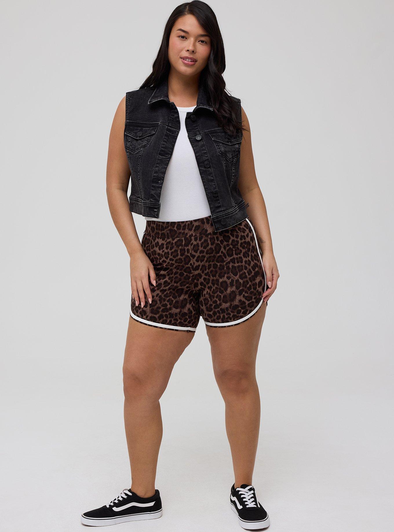 5'' Dolphin Hem Bike Short, FIFTIES LEOPARD BROWN BLACK, alternate