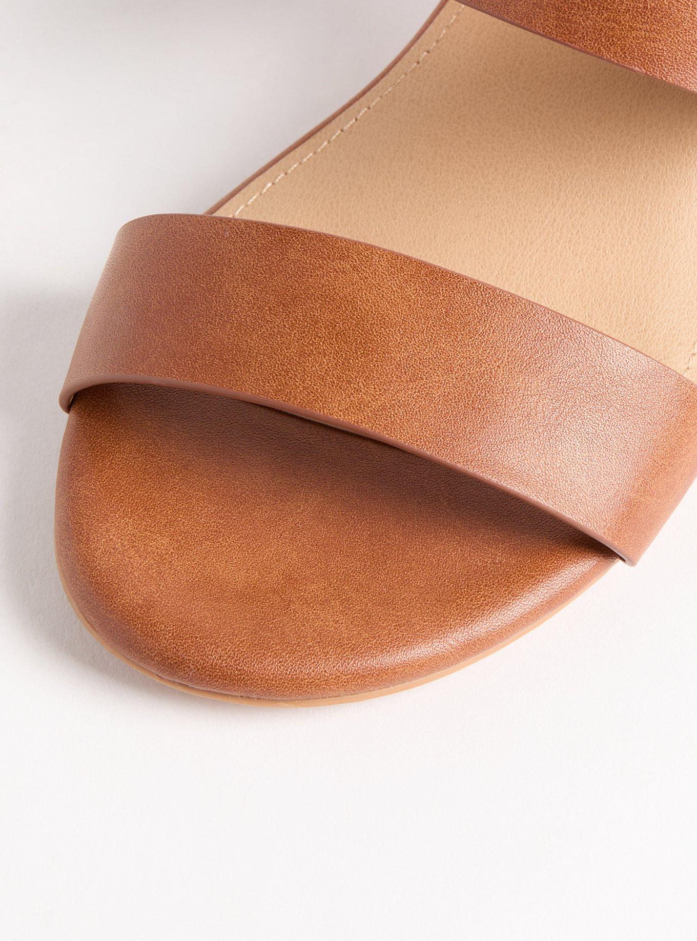 Dual Band Block Heel (WW)