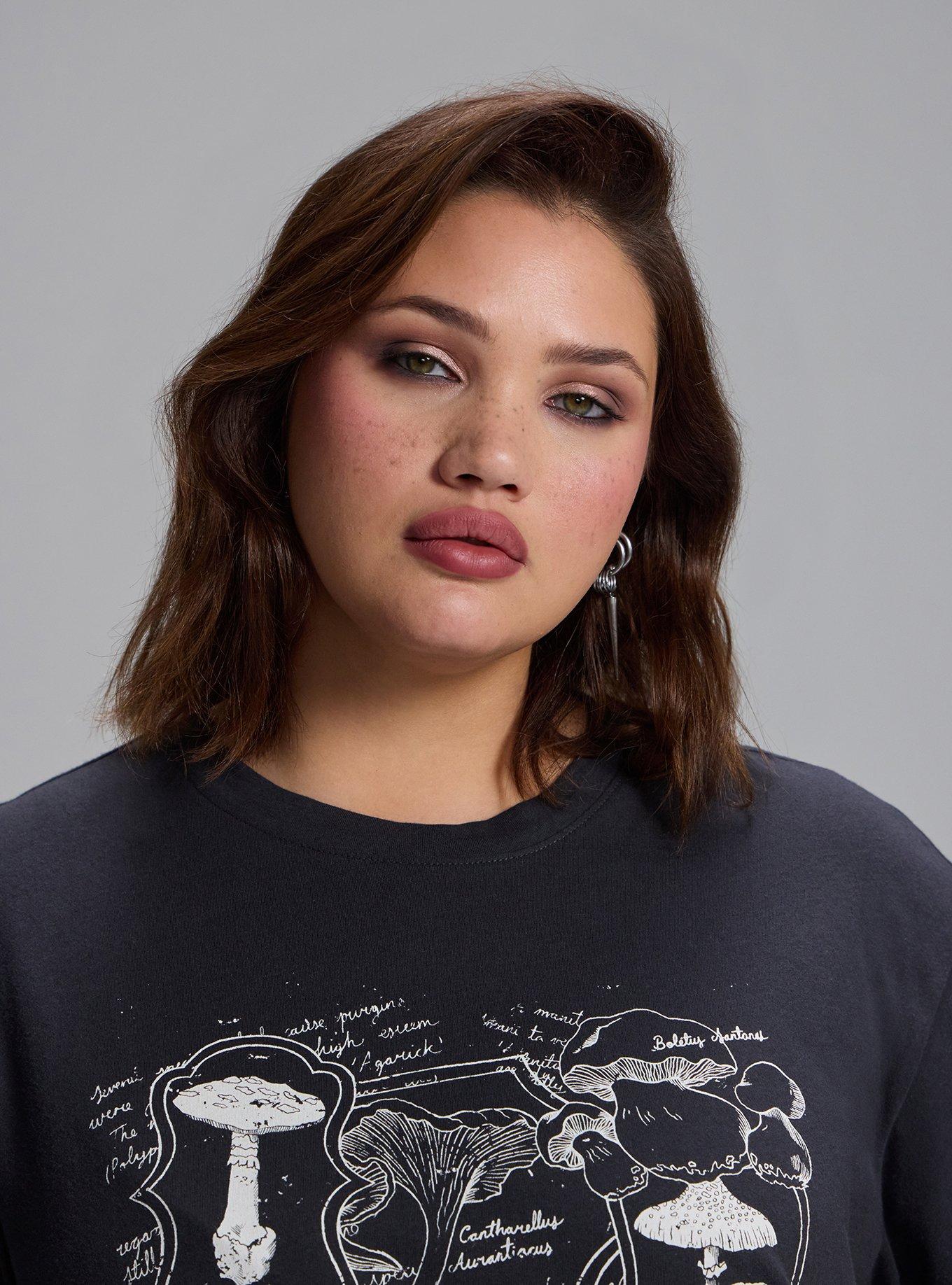 Plus Size Nightfall Oversized Graphic Tee, POISONOUS MUSHROOM BOTANICAL PHANTOM, alternate
