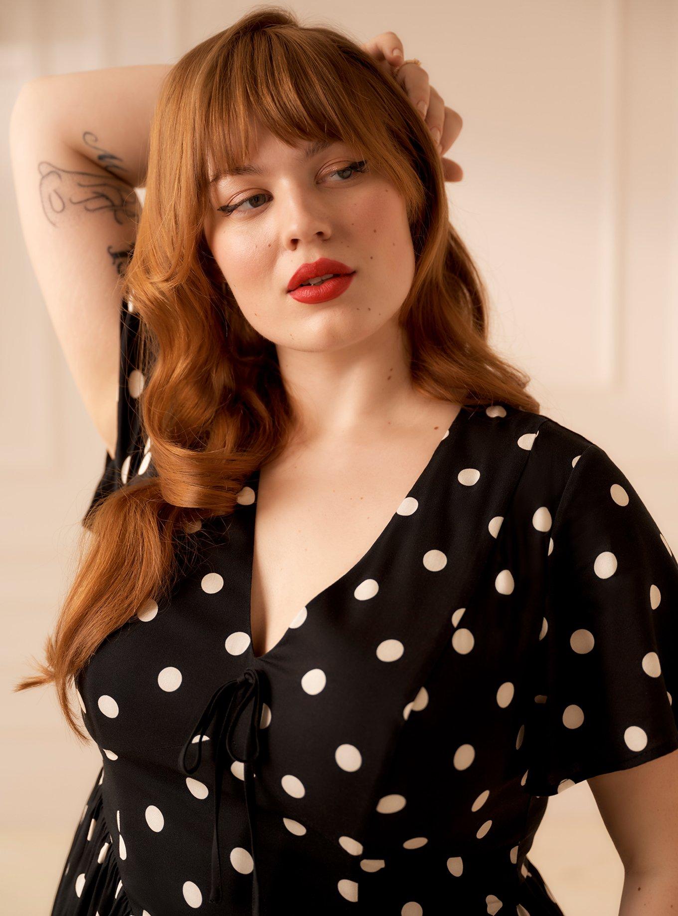 Retro Chic Flutter Swing Dress