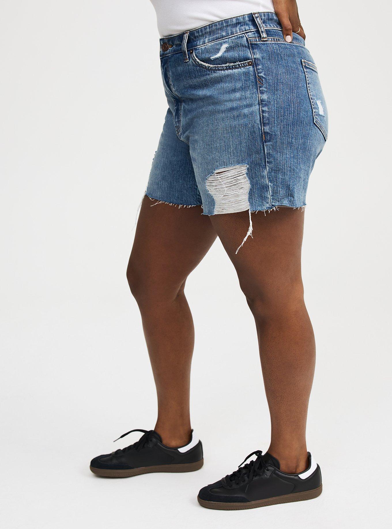 5'' Perfect High-Rise Distressed Short