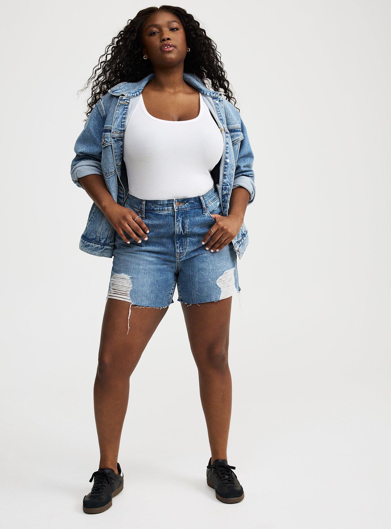 5'' Perfect High-Rise Distressed Short