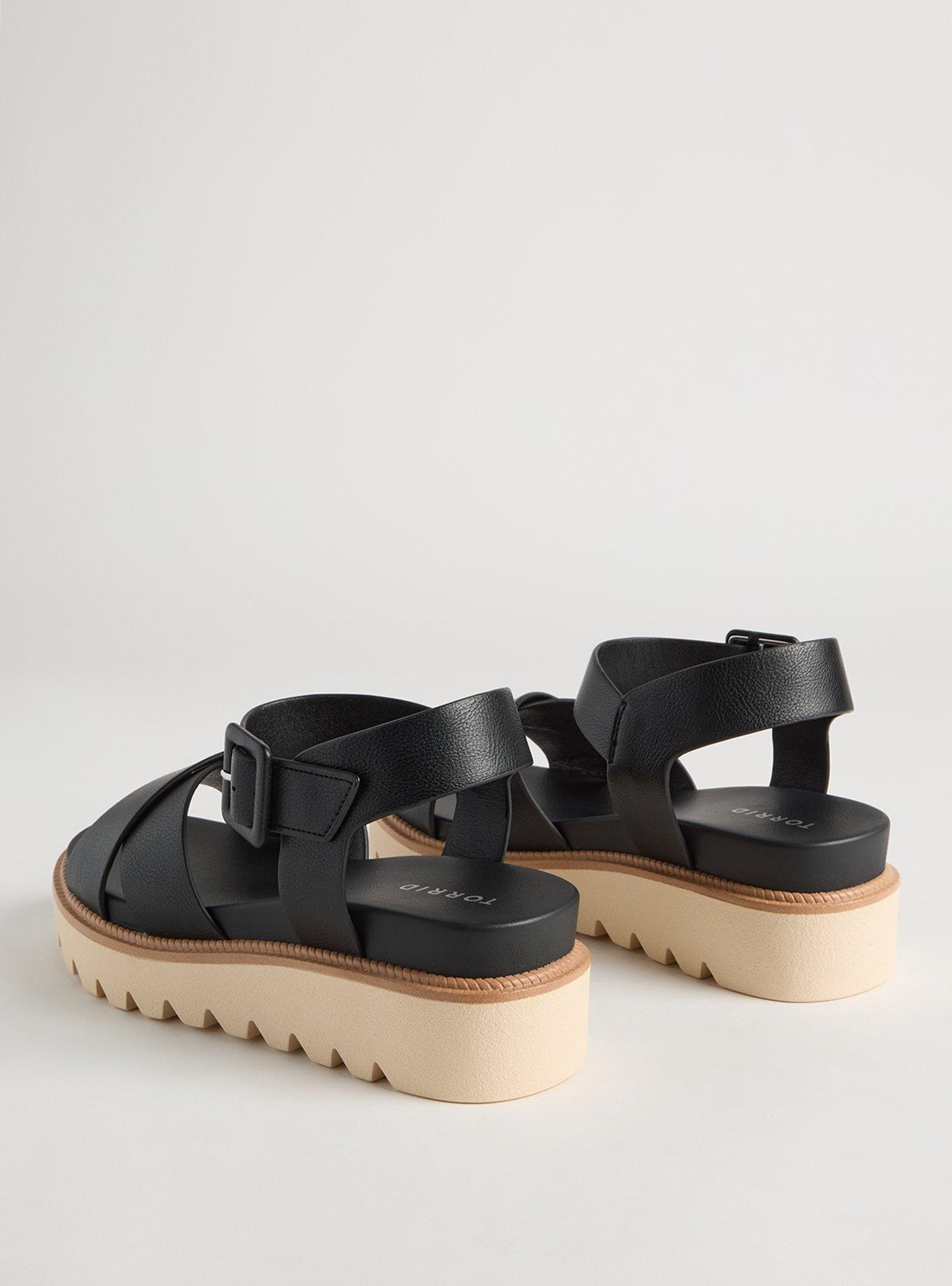 Dual Cross Strap Flatform Sandal (WW)