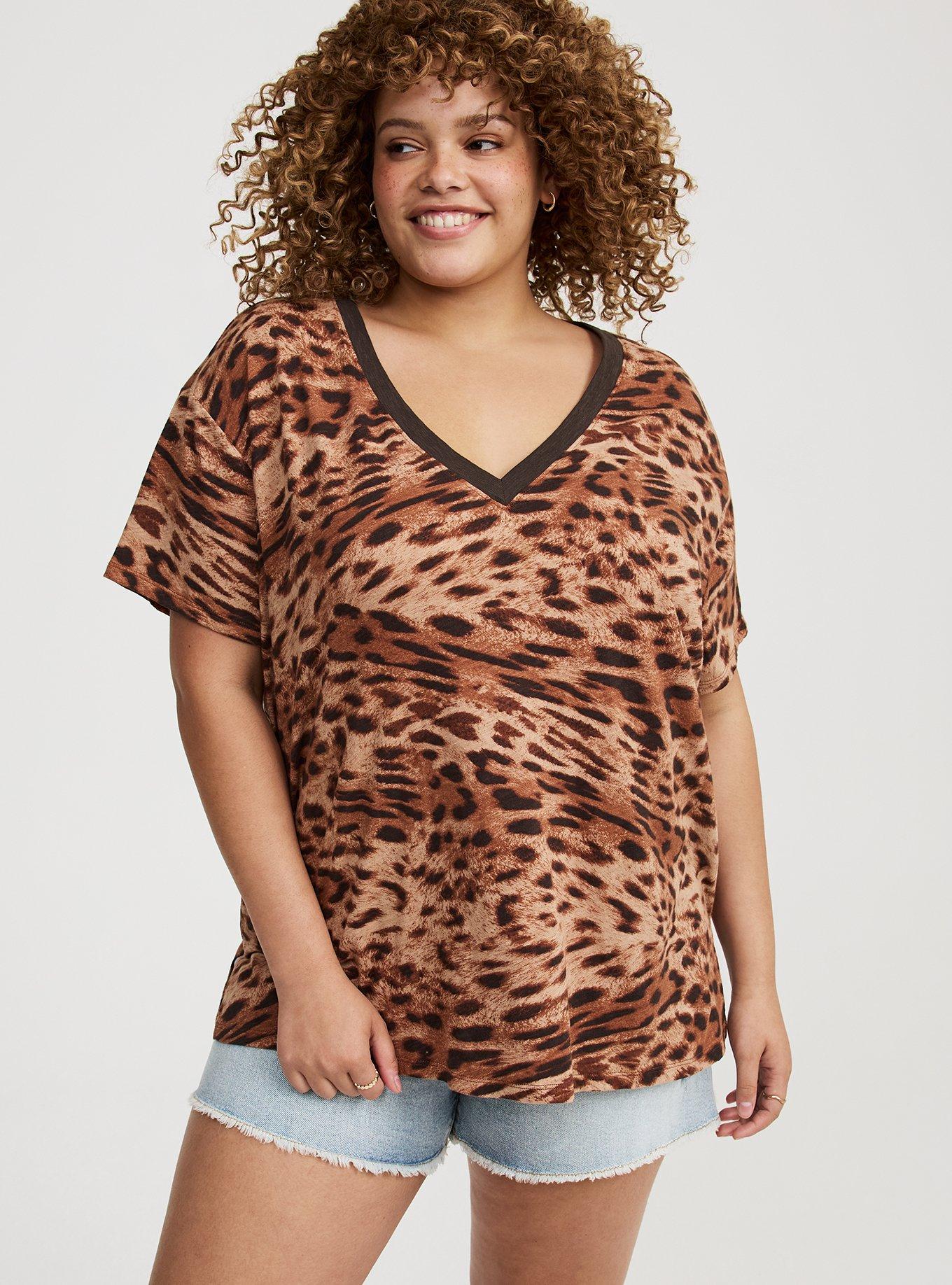 Plus Size - Hello Kitty Classic Fit Cotton Rhinestone Crew