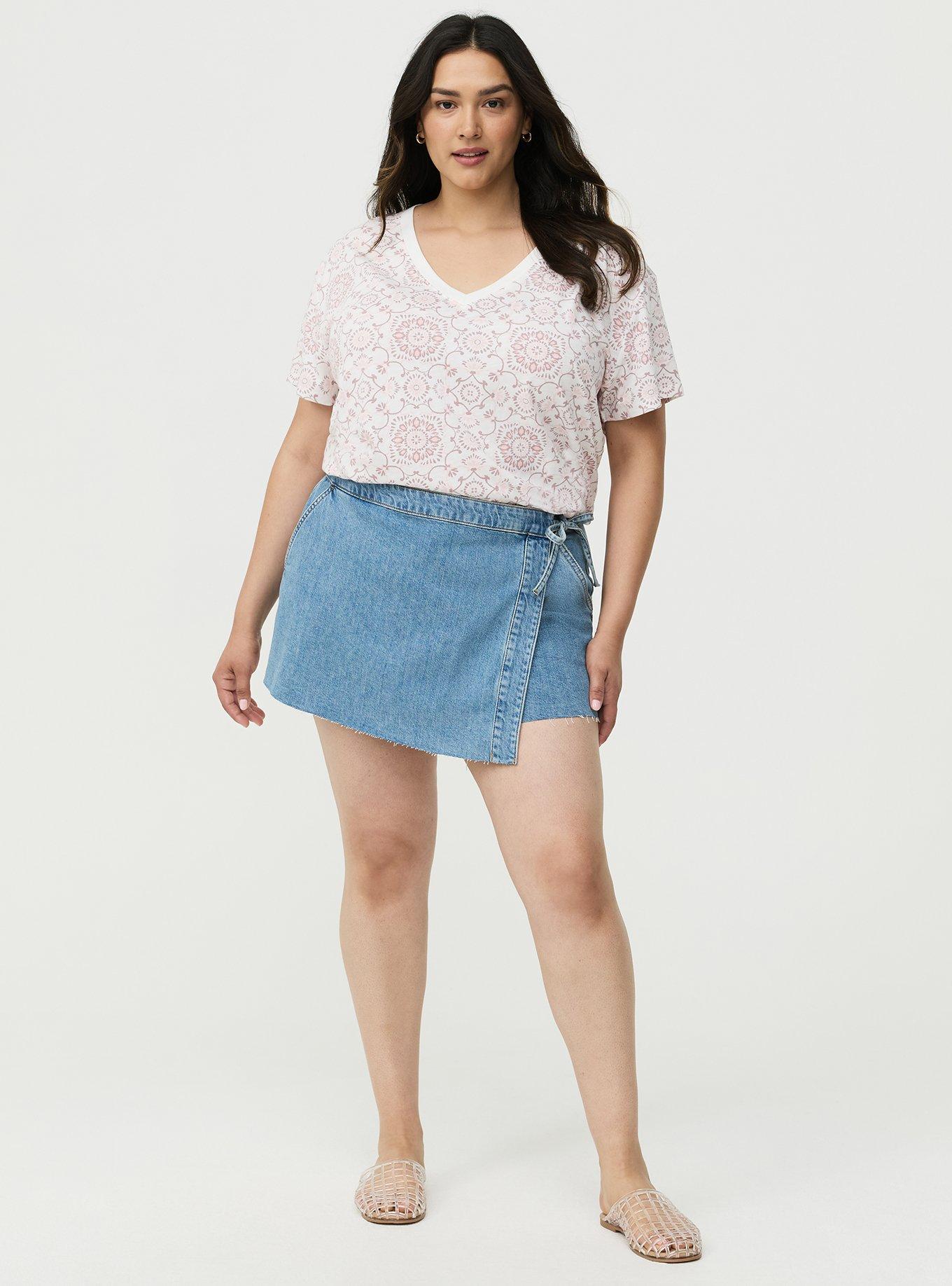 Heritage Slub V-Neck Relaxed Tee, NAVAGATION MEDALLION PINK, alternate