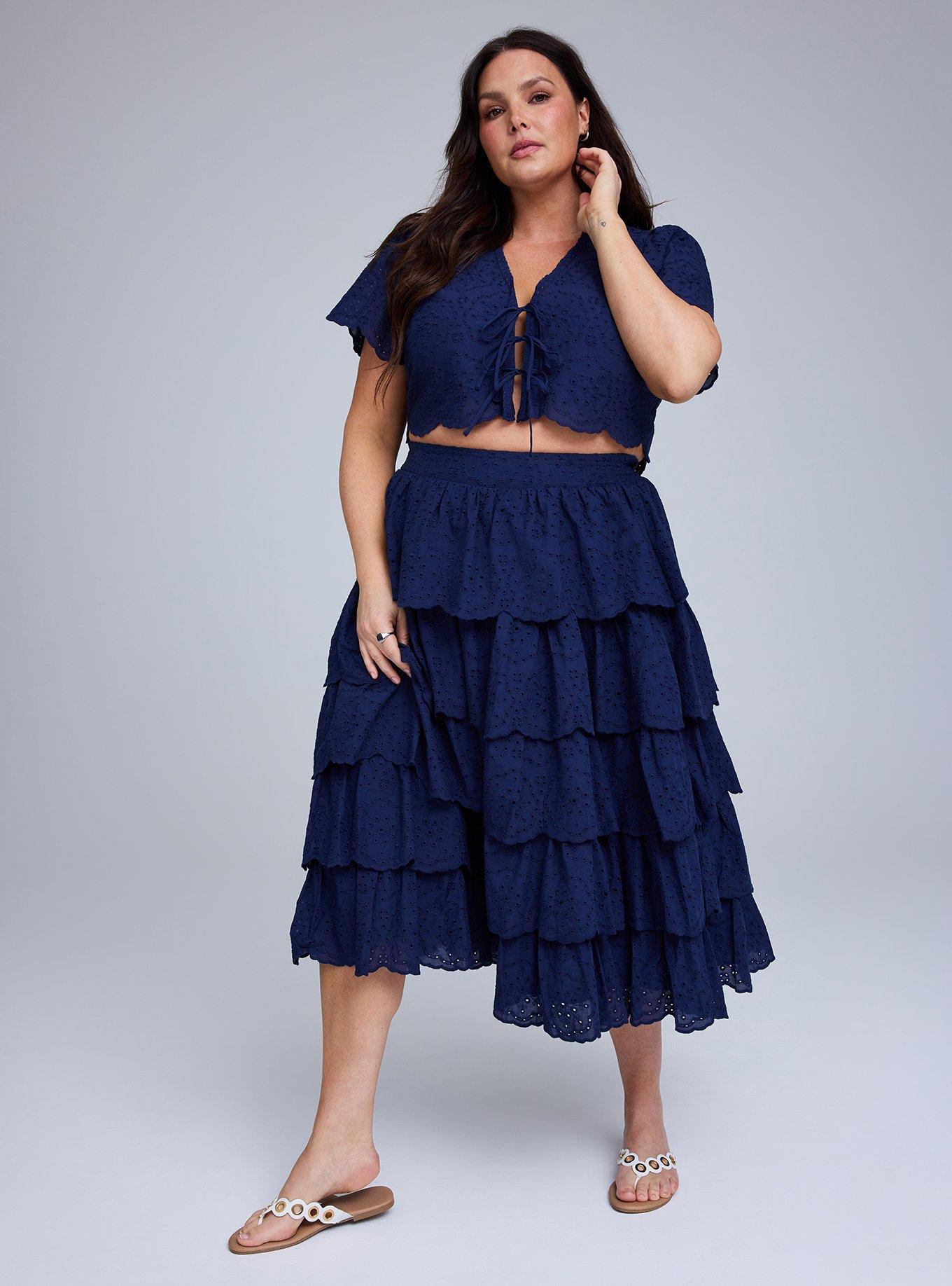 Belle Isle Eyelet Tie-Front Top