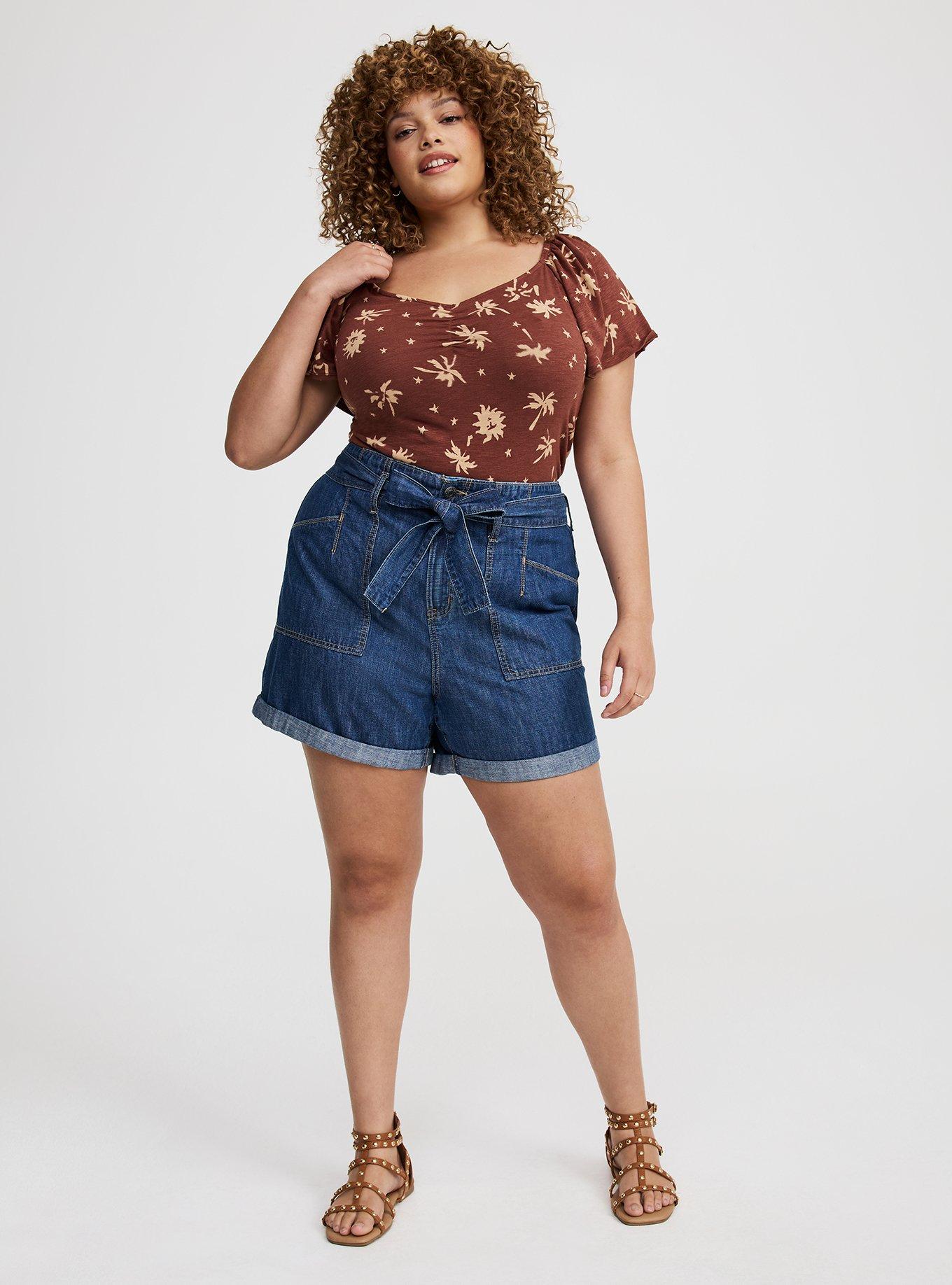 Baggy High-Rise Tie-Belt Short