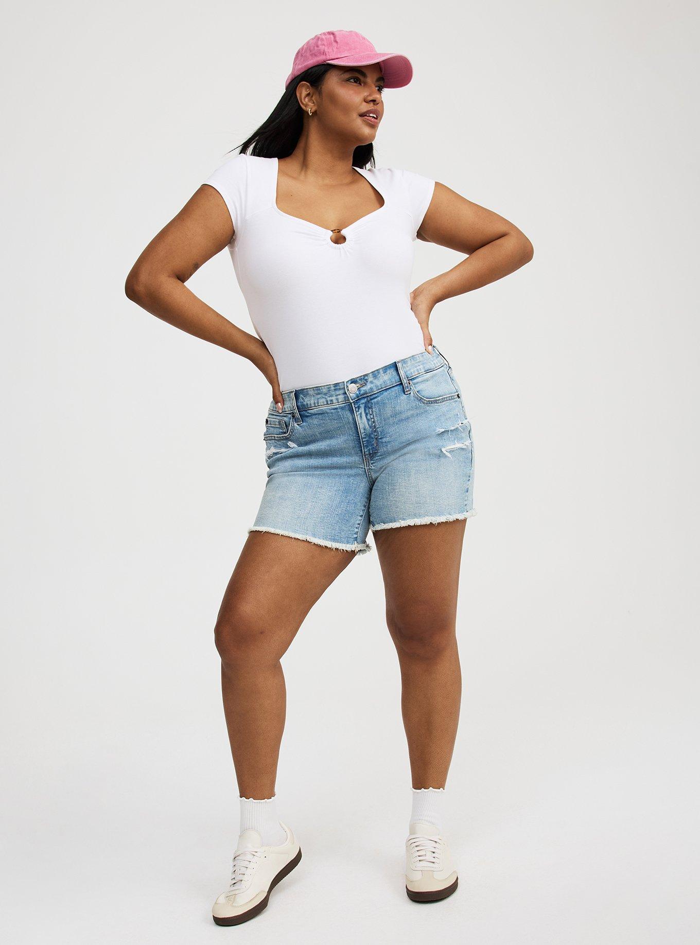 Foxy Sweetheart O-Ring Ruched Top