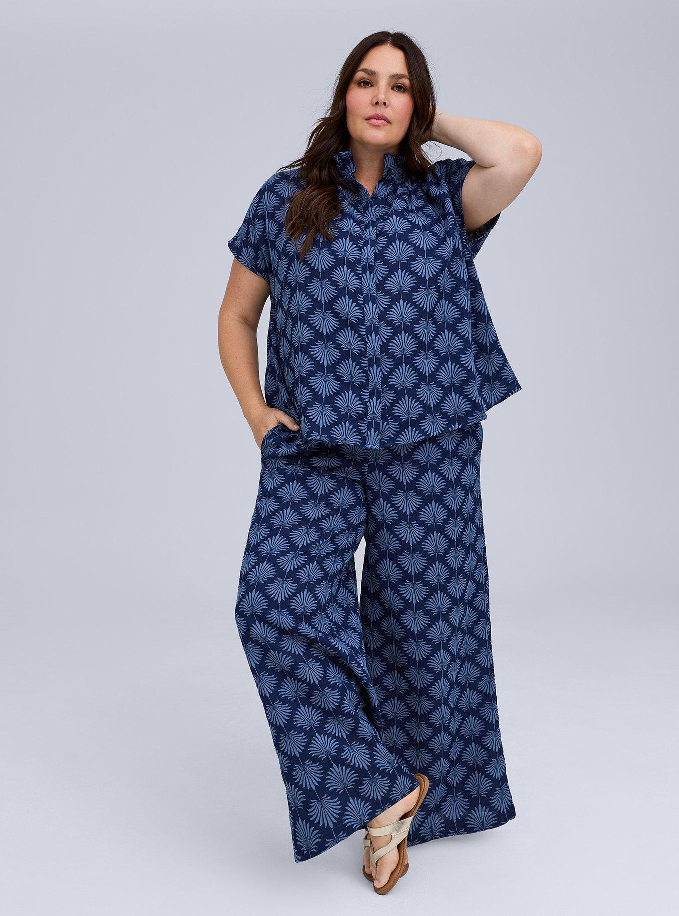 Belle Isle Cotton Linen Top, FANNED LEAVES NAVY, alternate