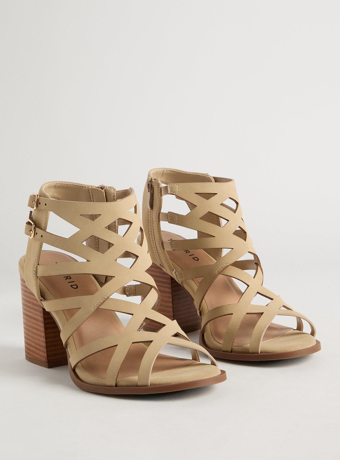 Caged Side Buckle Block Heel (WW)