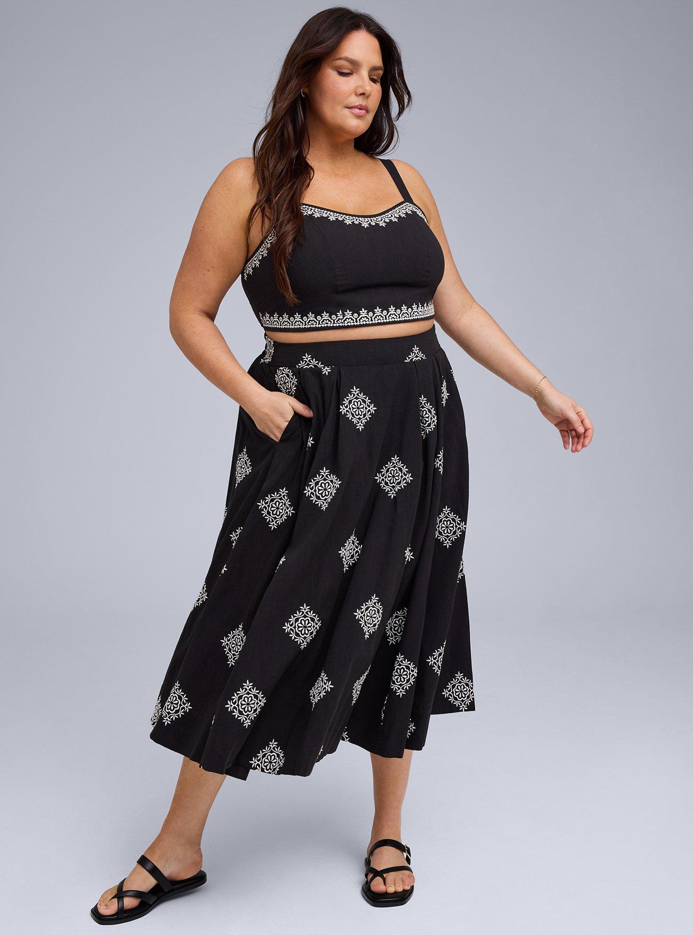 Belle Isle Embroidered Midi Skirt