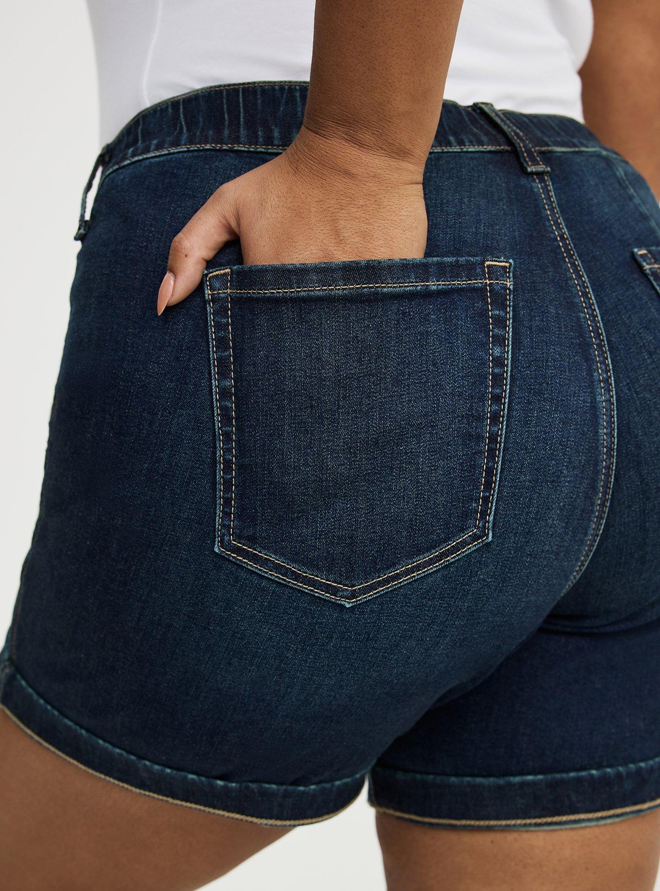 8'' Weekend Bermuda Short, NEMESIS, alternate