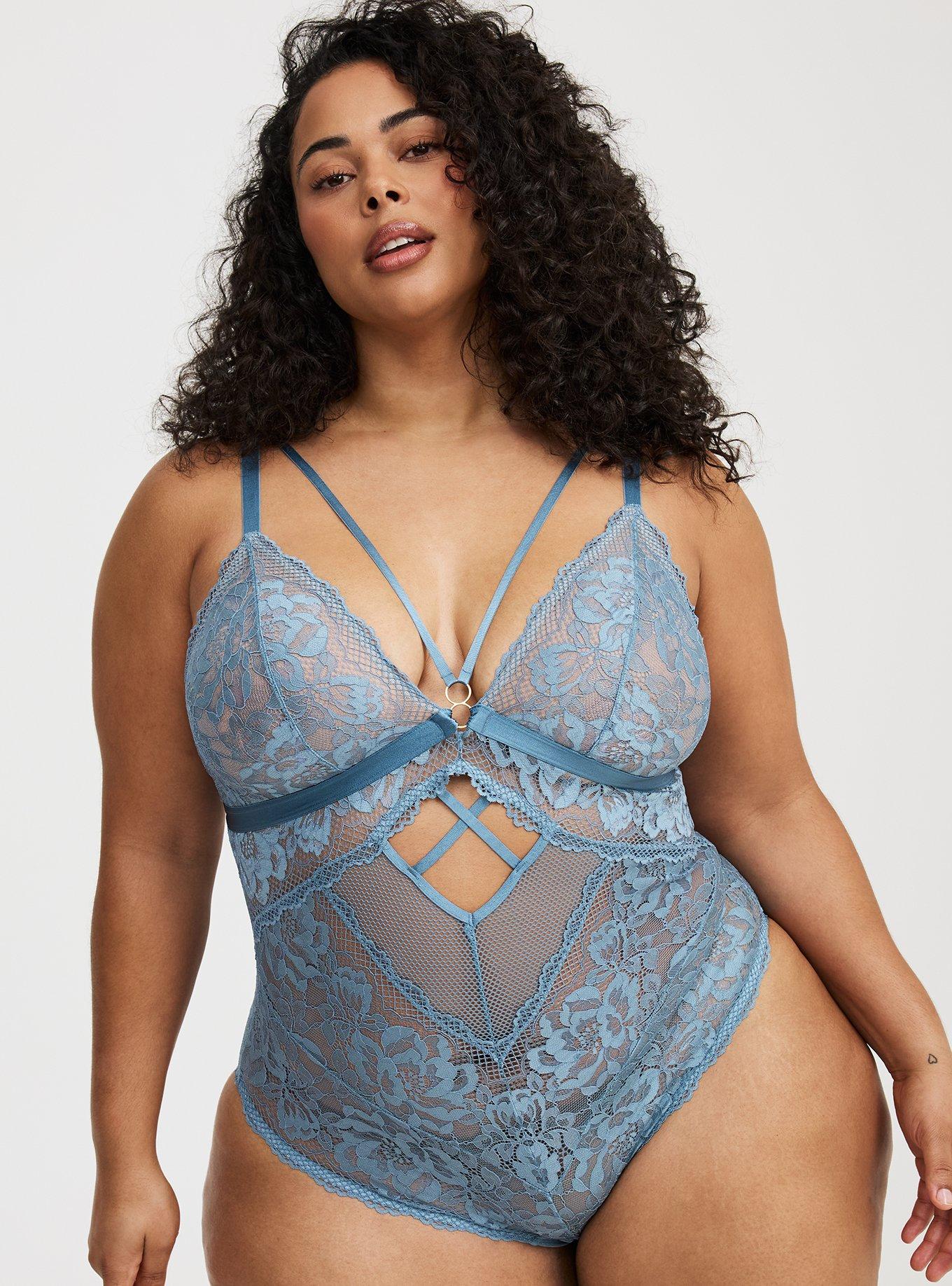 Bella Donna Lace Bodysuit