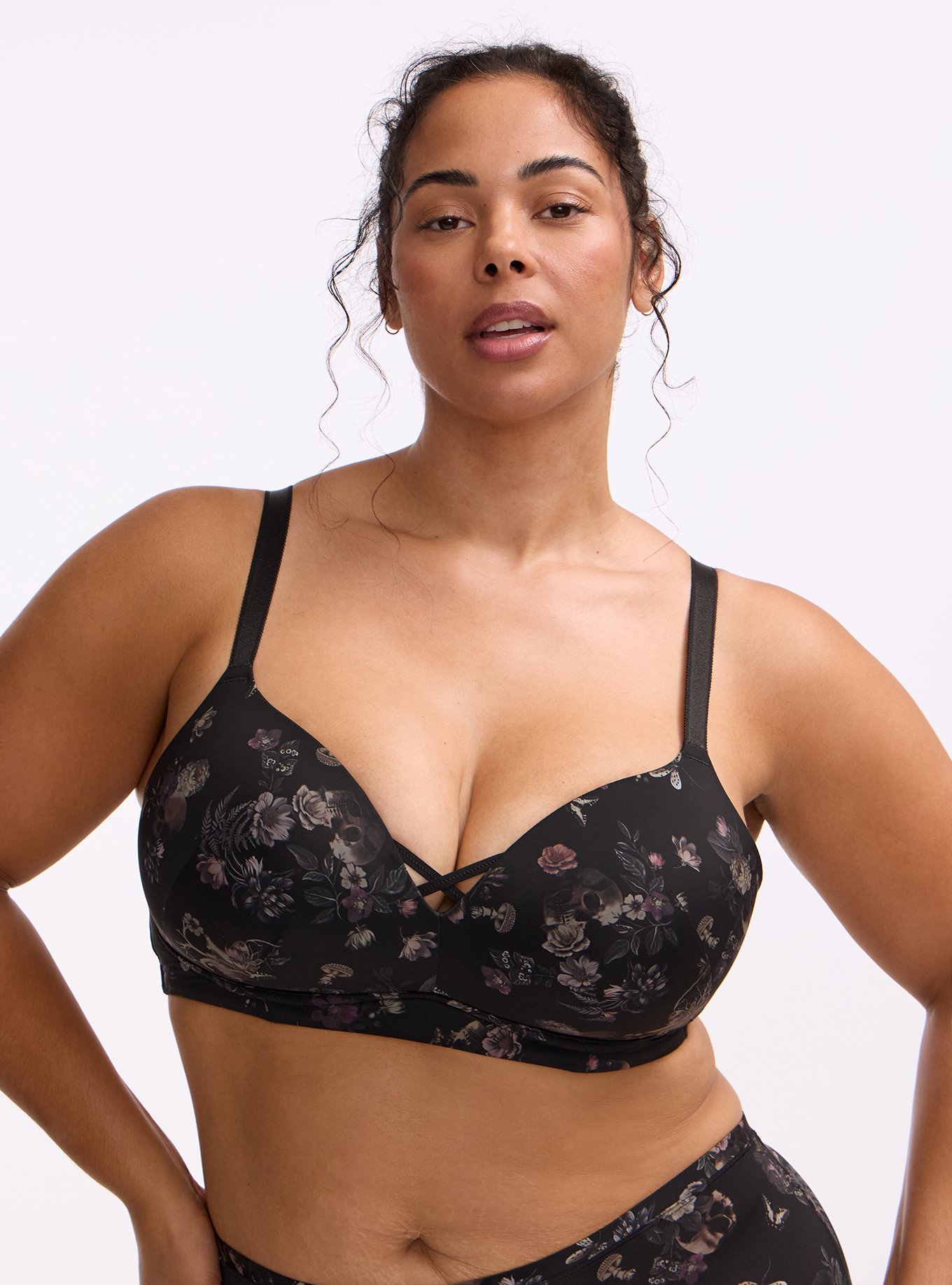Wire-Free Push-Up Smooth Bra, SKULL FOREST FLORAL BLACK, hi-res