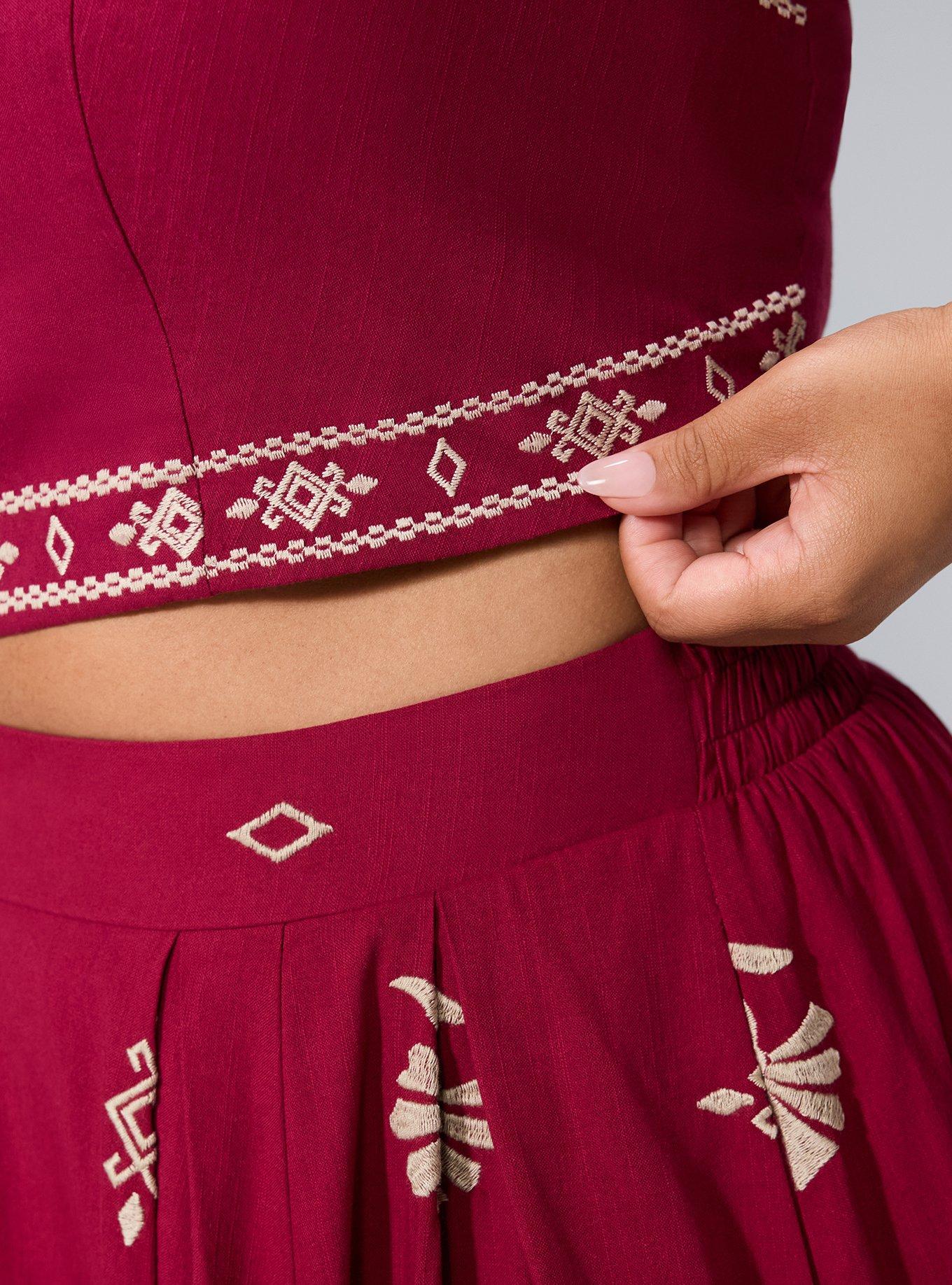 Belle Isle Embroidered Sweetheart Crop Top, BEET RED, alternate