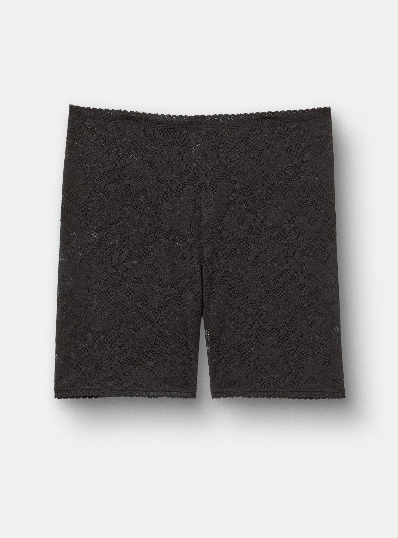 Lace High-Rise Short Panty