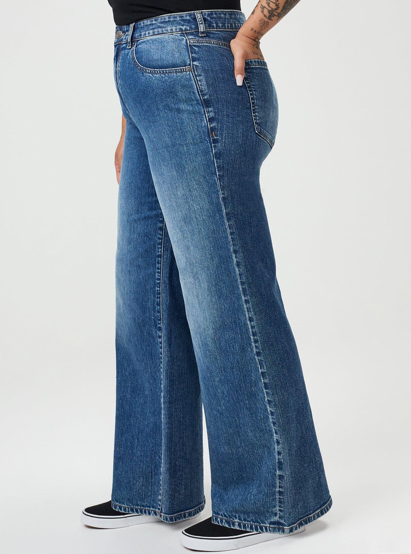 High-Rise Baggy Wide-Leg Jean, LARIAT, alternate