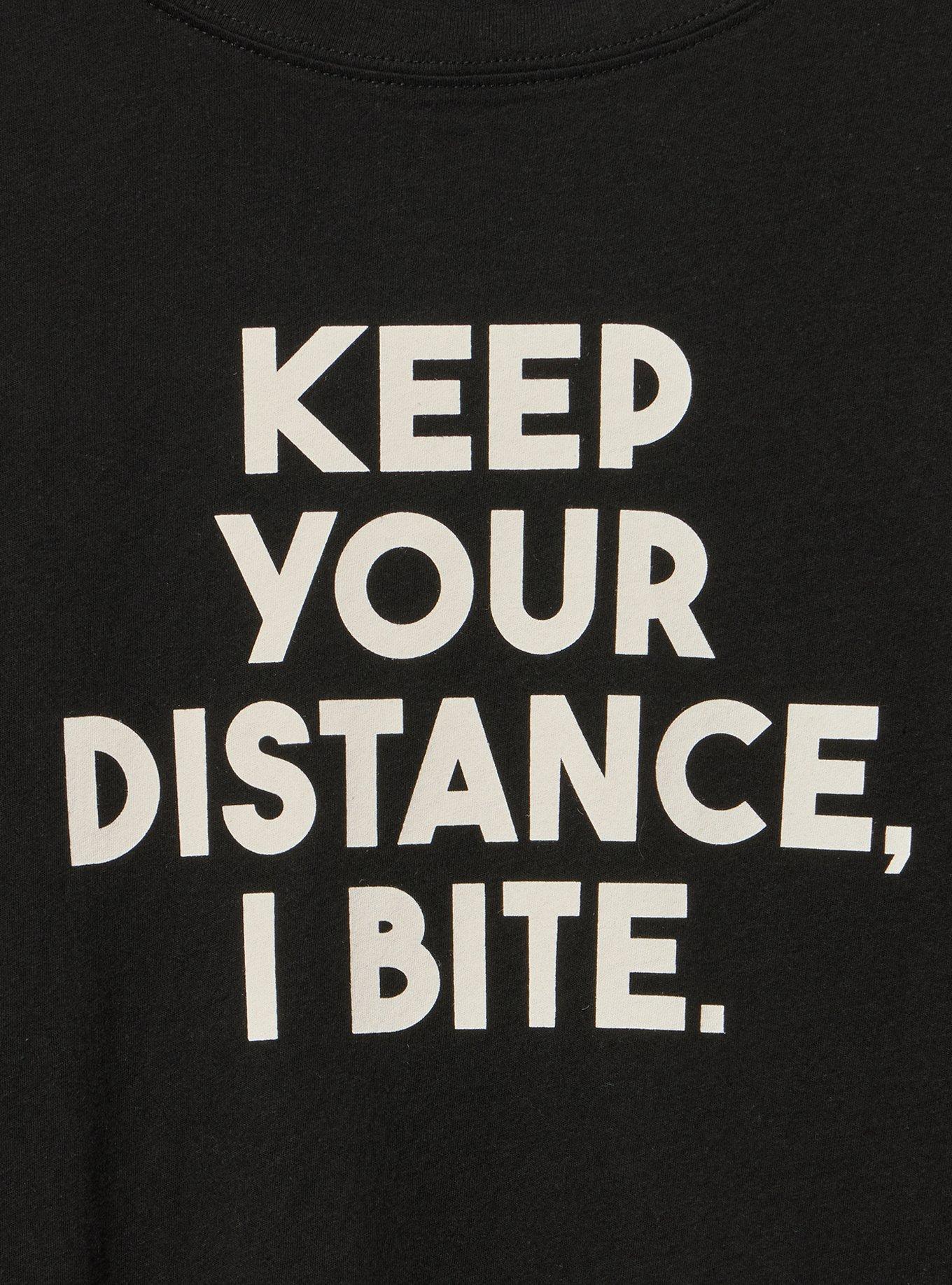 Classic Heritage Jersey Crew Tee, KEEP DISTANCE DEEP BLACK, alternate