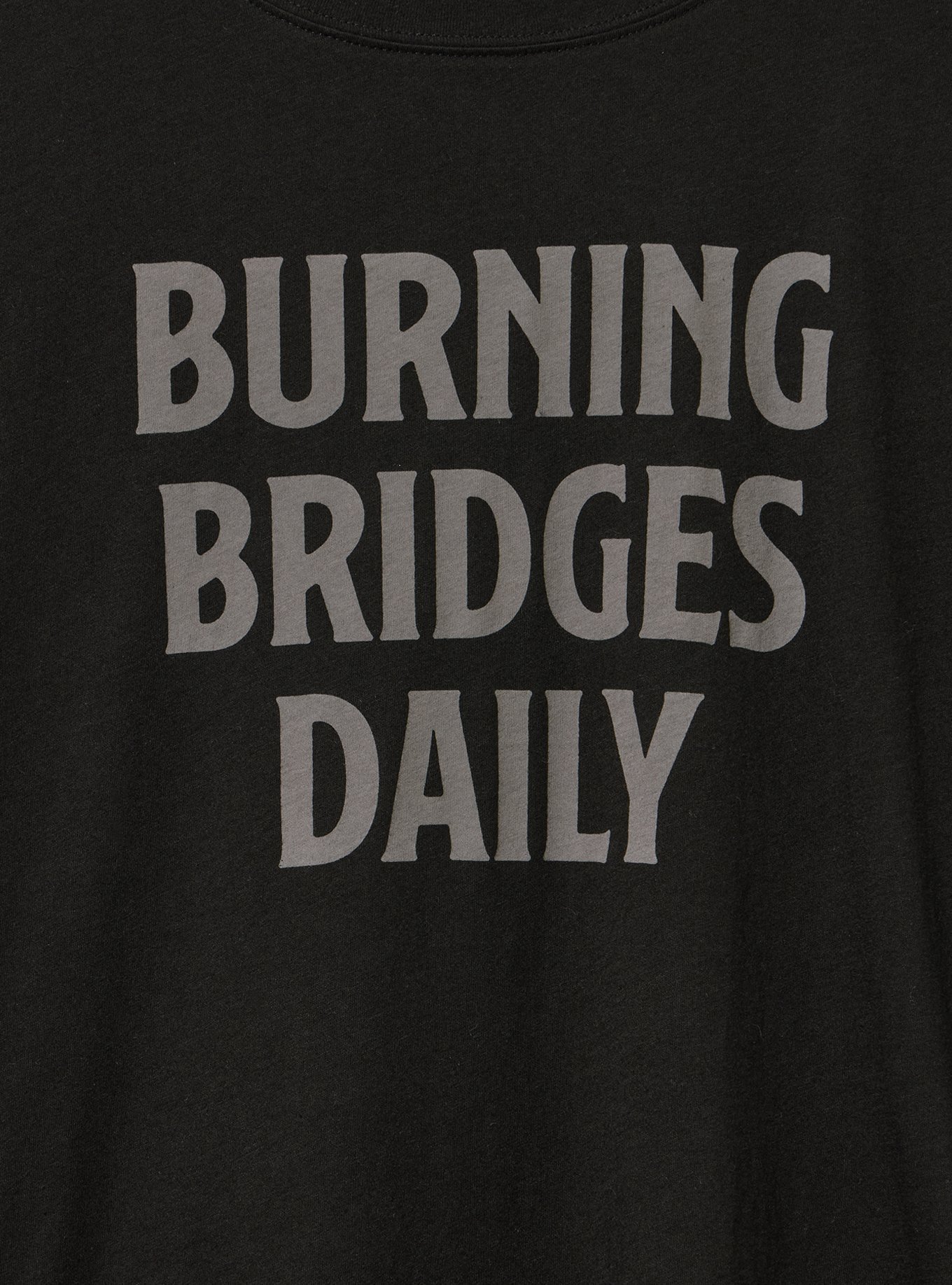 Classic Fit Heritage Jersey Crew Tee, BURNING BRIDGES DEEP BLACK, alternate