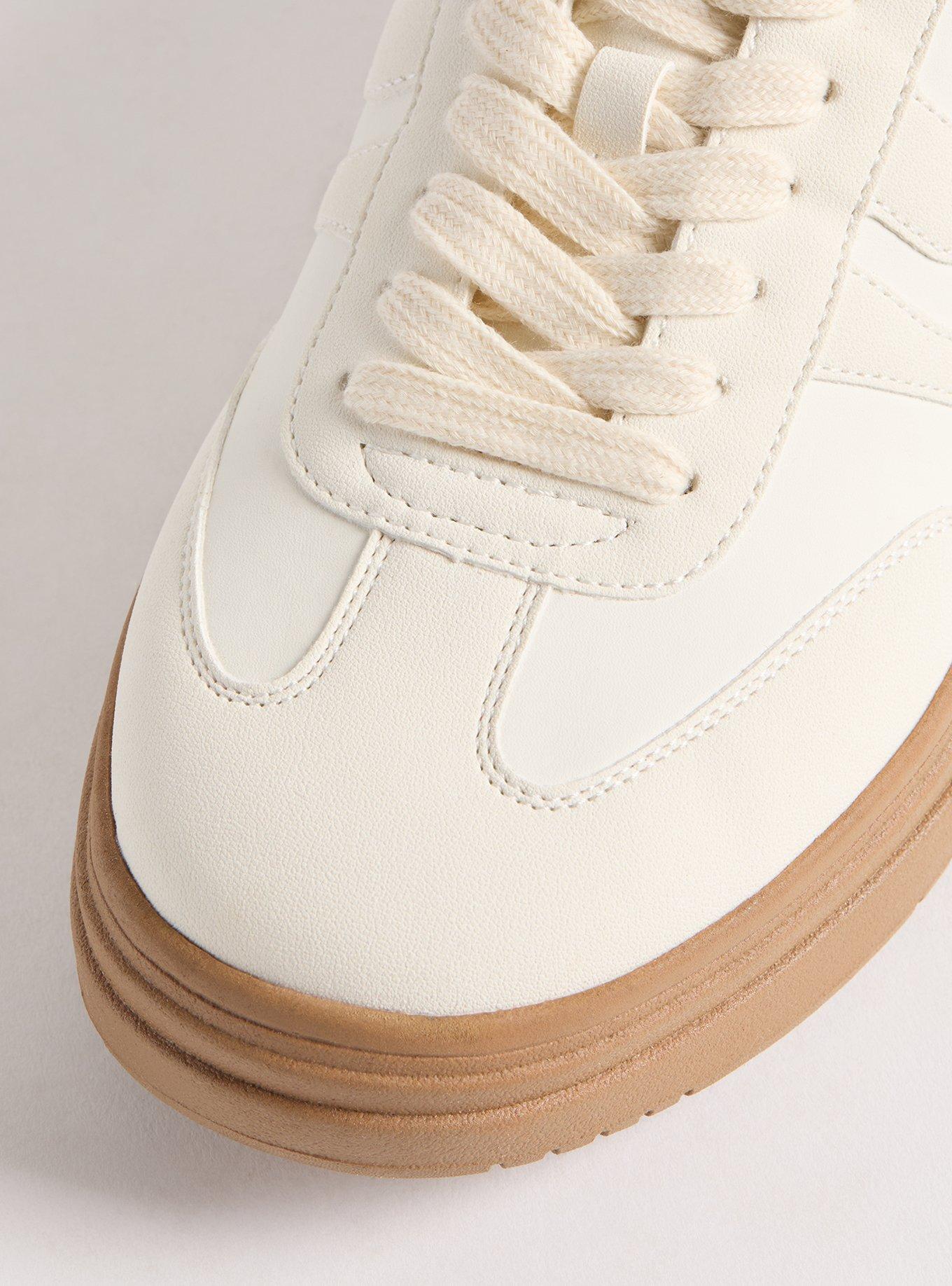 Lace-Up Platform Sneaker