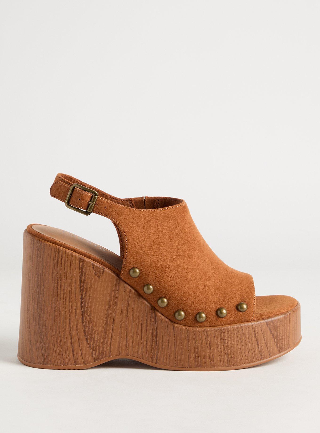 Peep-Toe Platform Wedge (M)