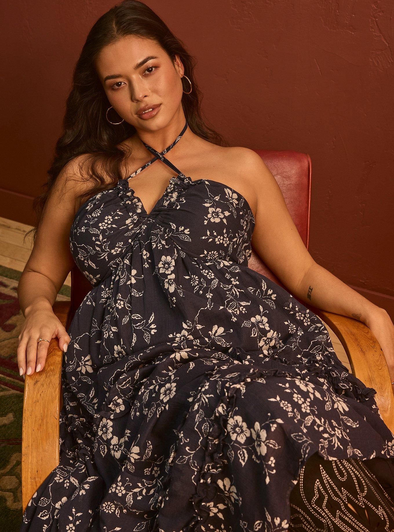 fashion halter dress Spinal Geometries Halter Gown – Chula Fashion main image 0