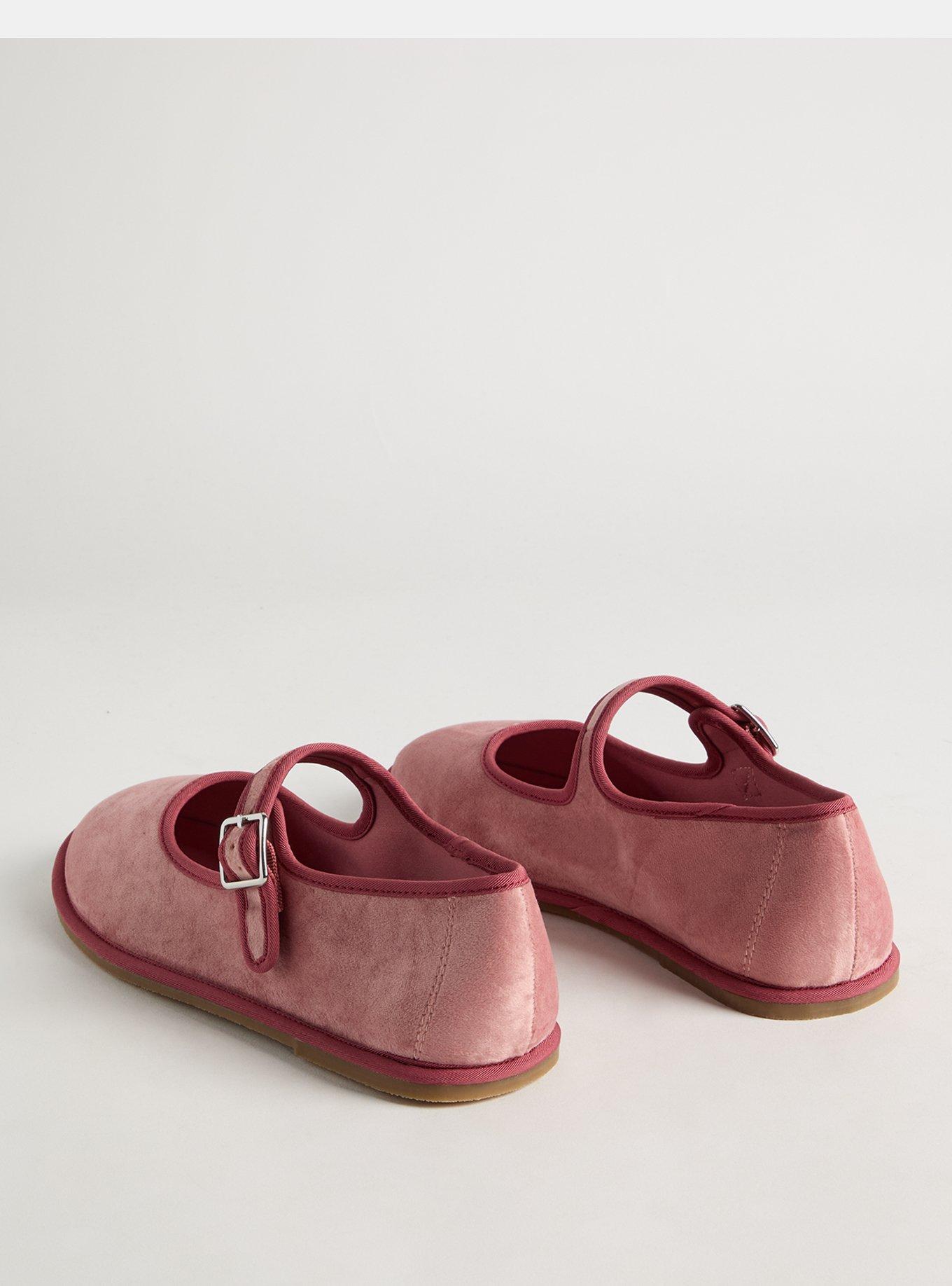Mary Jane Flat (WW)