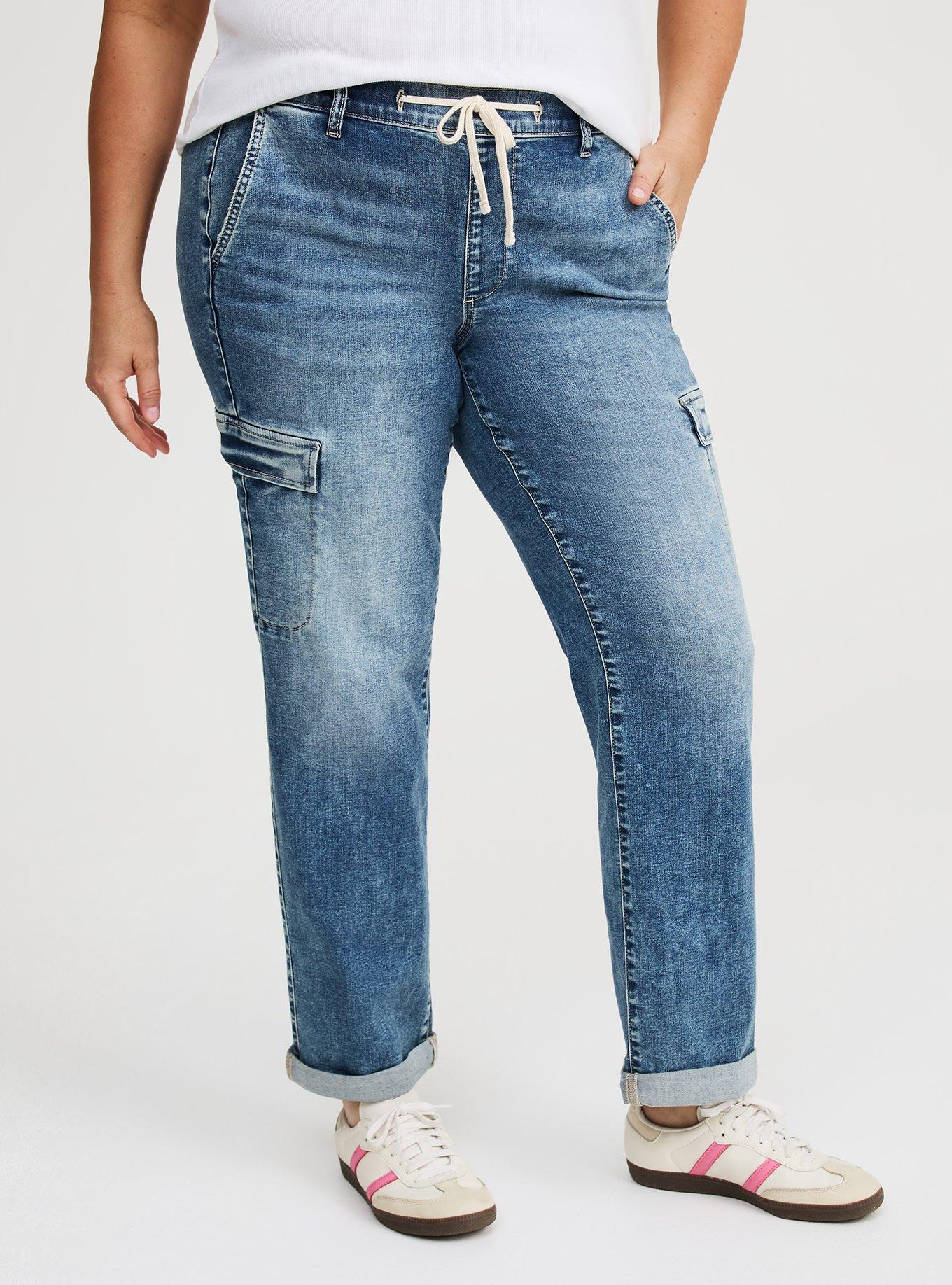 Weekend Mid-Rise Boyfriend Cargo Jean