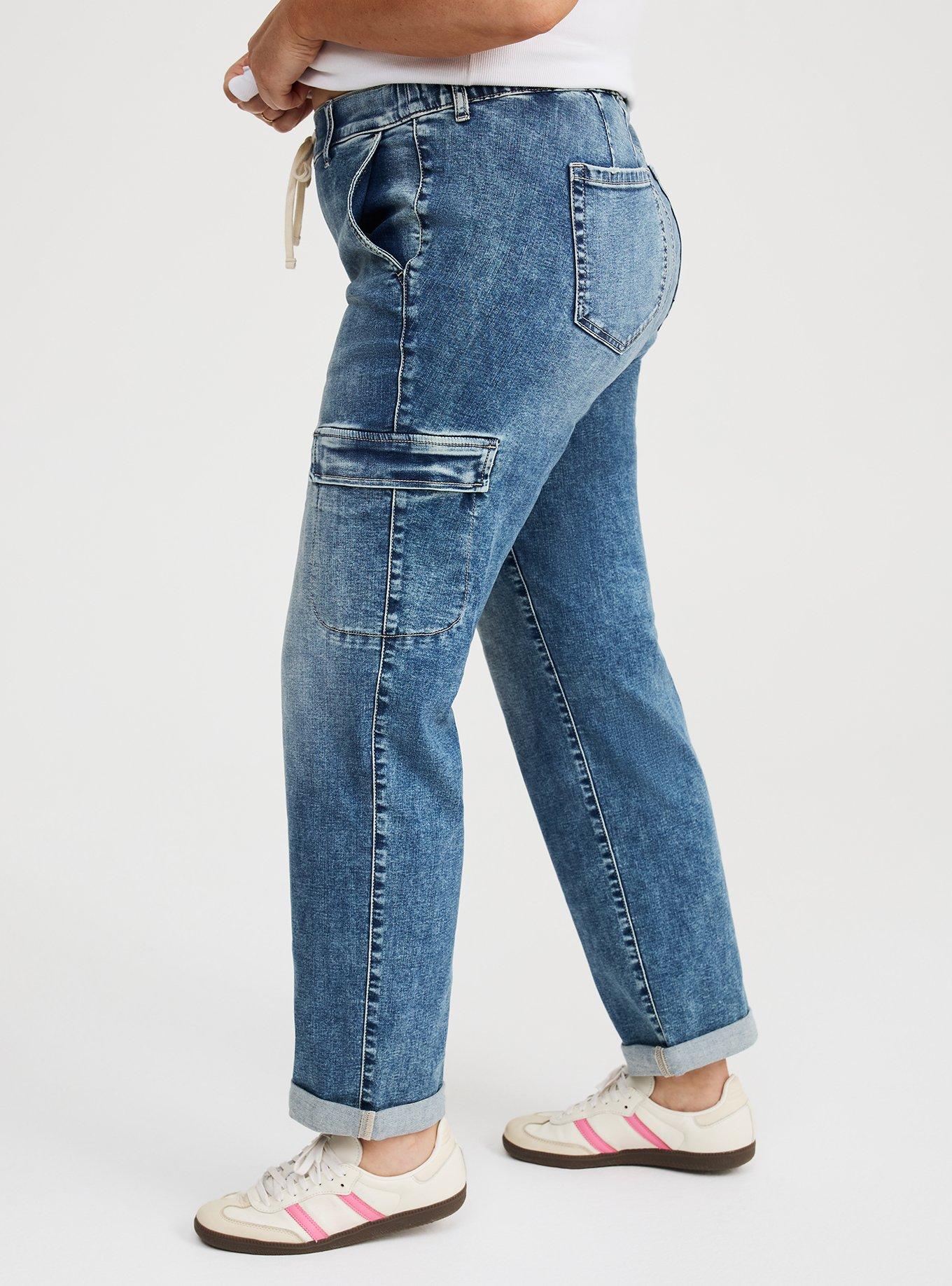 Weekend Mid-Rise Boyfriend Cargo Jean