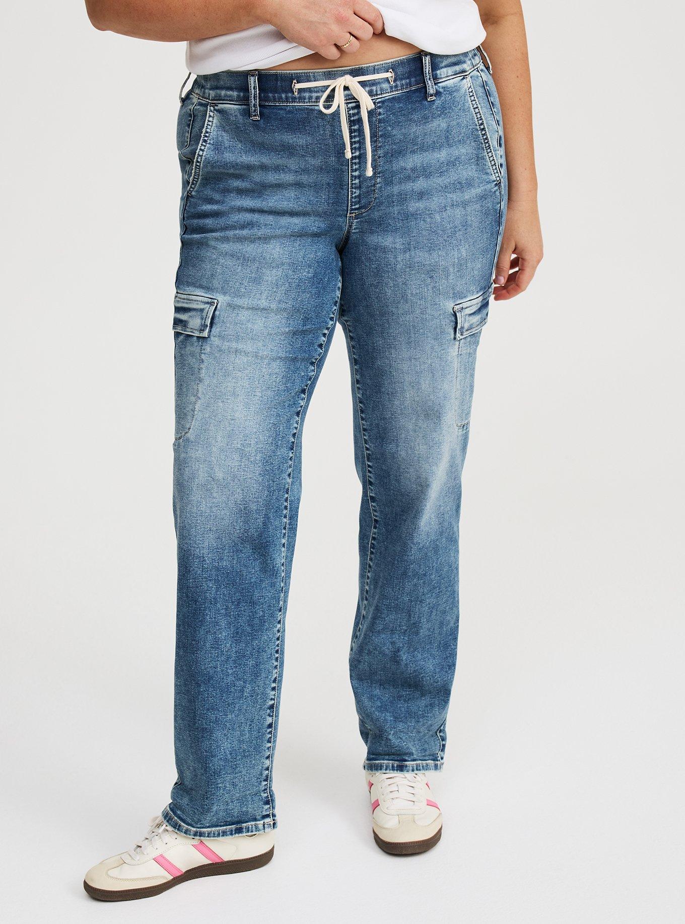 Weekend Mid-Rise Boyfriend Cargo Jean