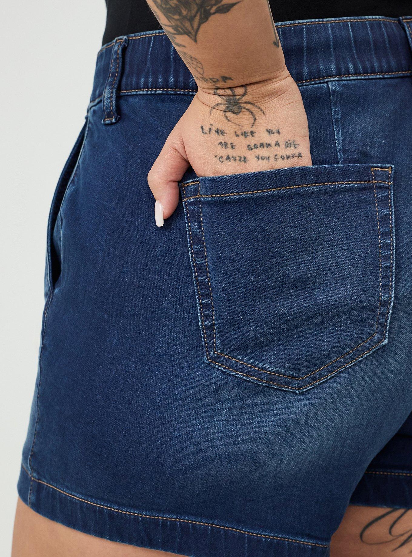 3.5"" Weekend Mid-Rise Short, DARK WASH, alternate