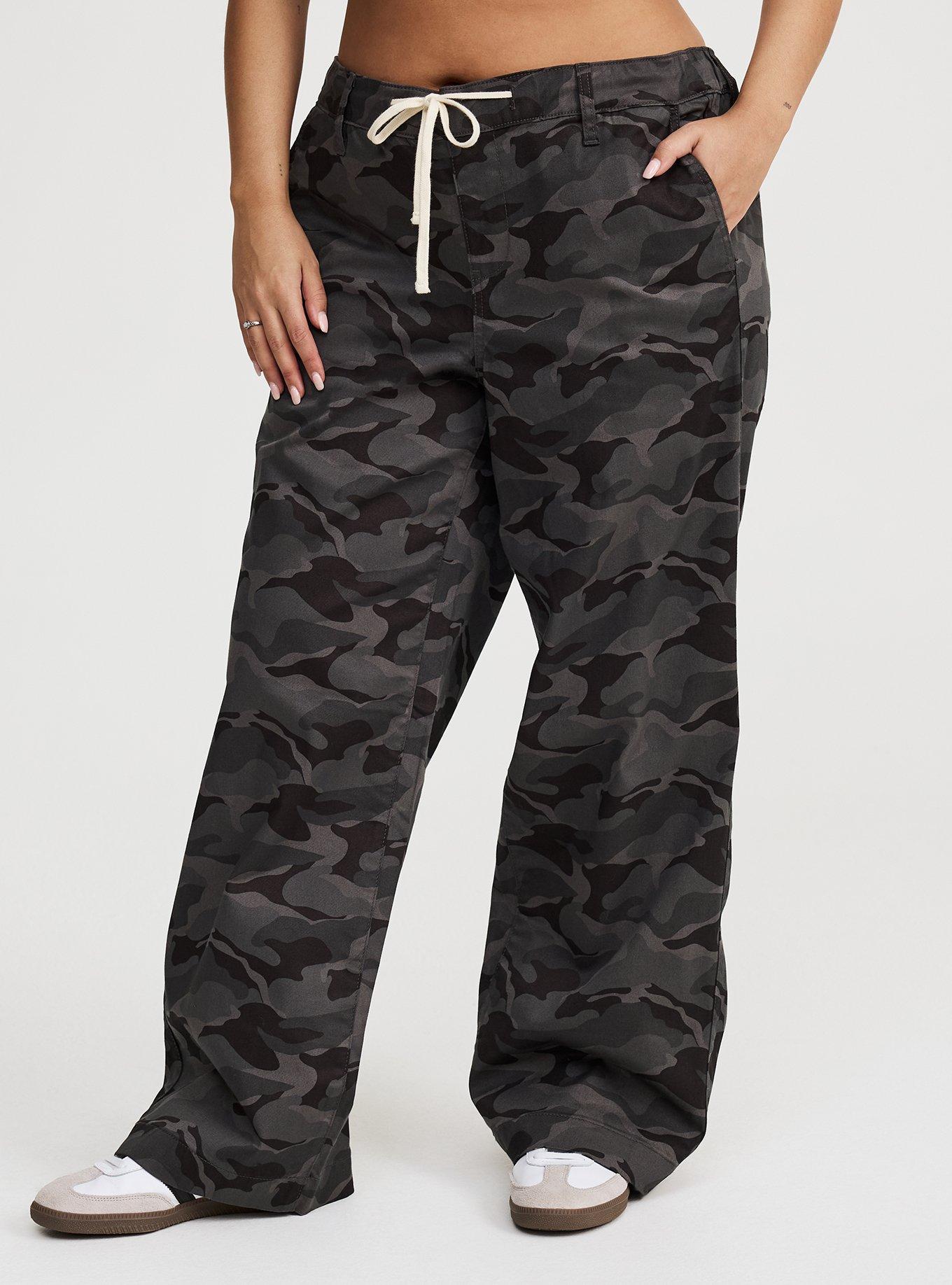 Weekend Mid-Rise Wide Leg Pant