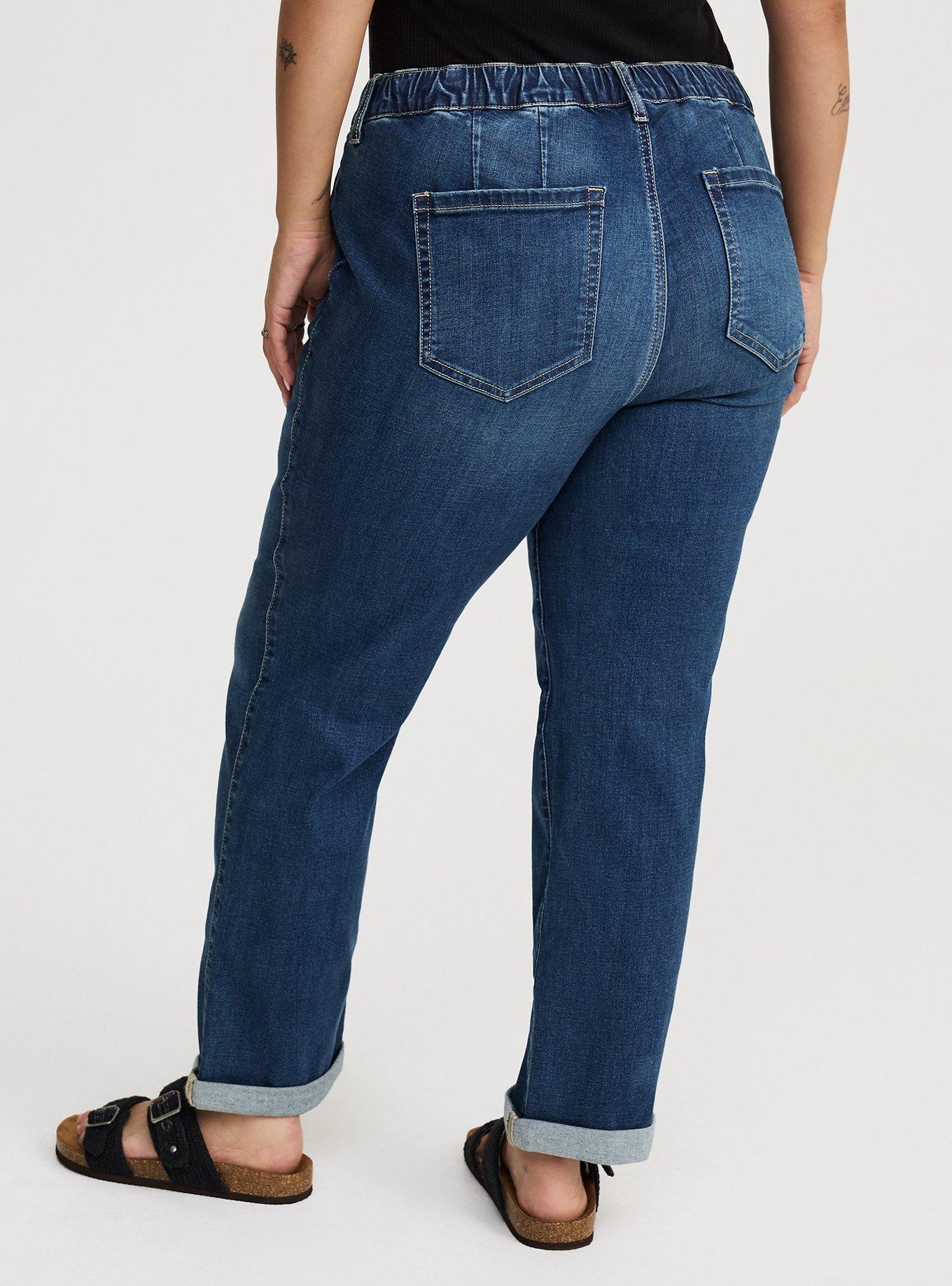 Weekend Mid-Rise Boyfriend Straight Jean