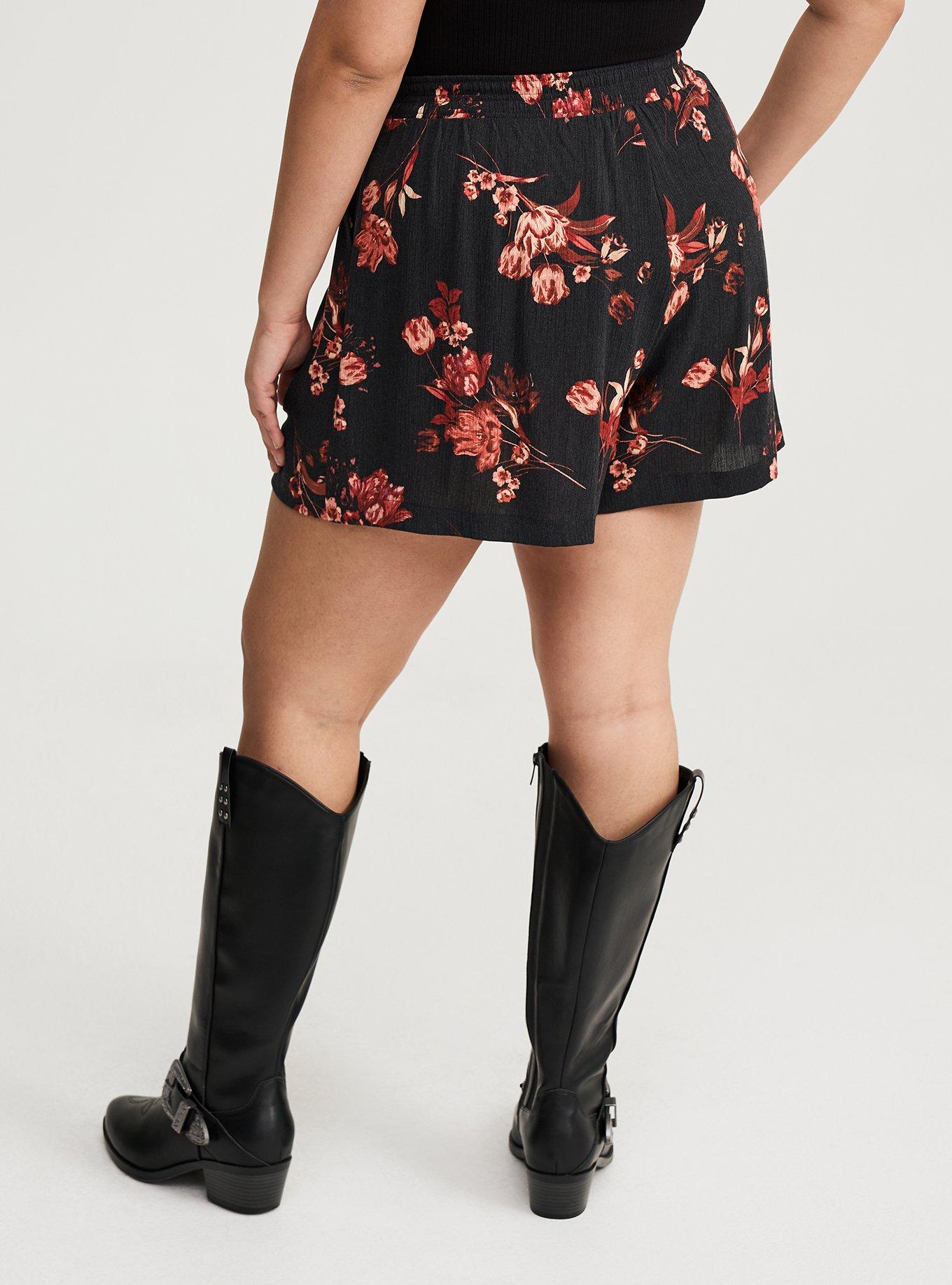 Pull-On High-Rise Short