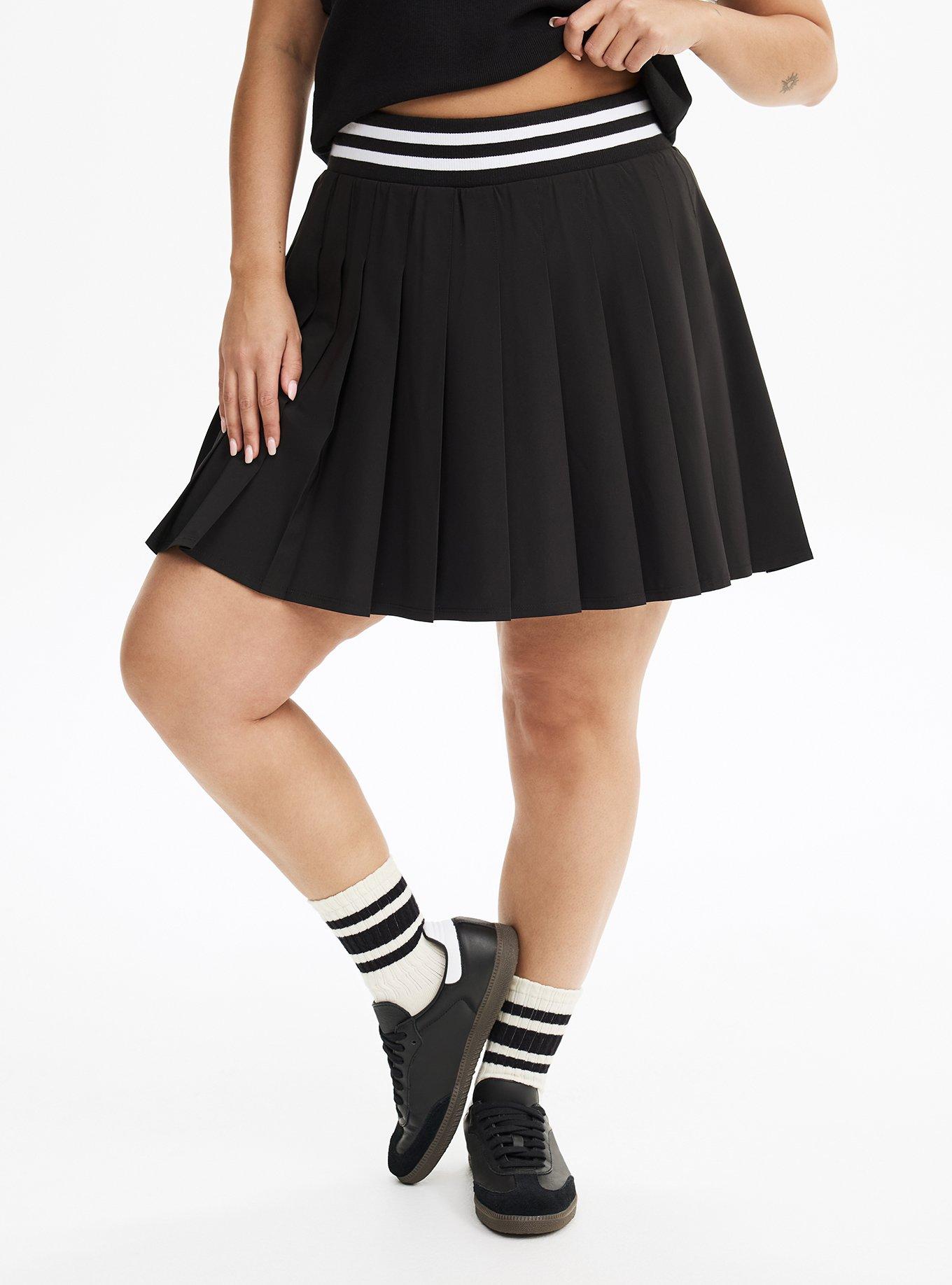 Pleated Active Skirt With Bike Short
