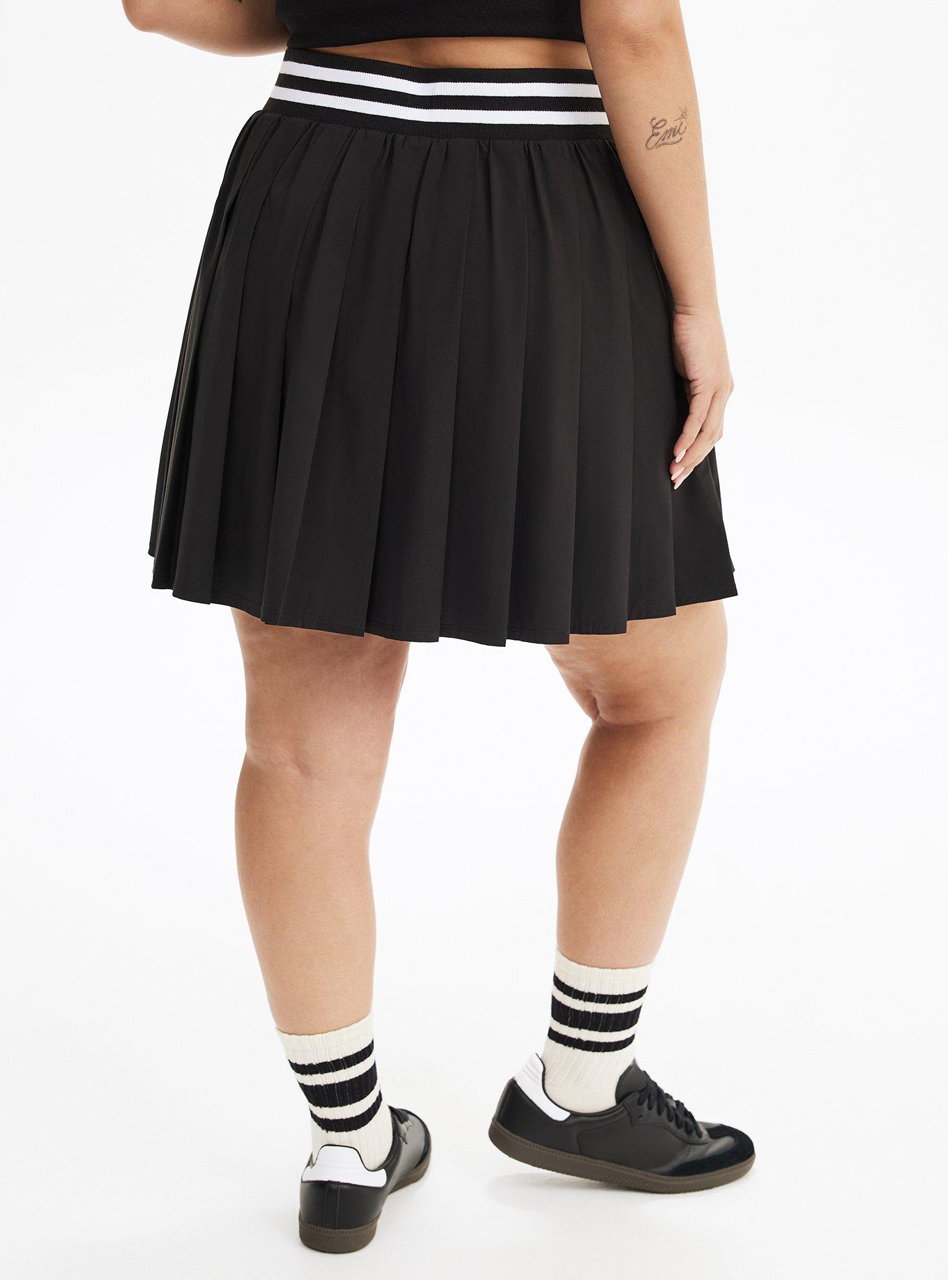 Pleated Active Skirt With Bike Short