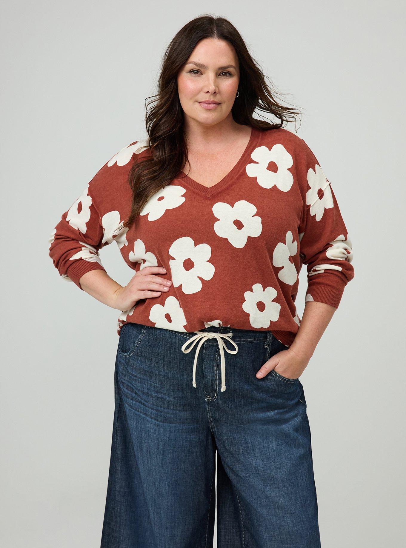 V-Neck Pullover Sweater, KASEY DAISY BRICK, alternate