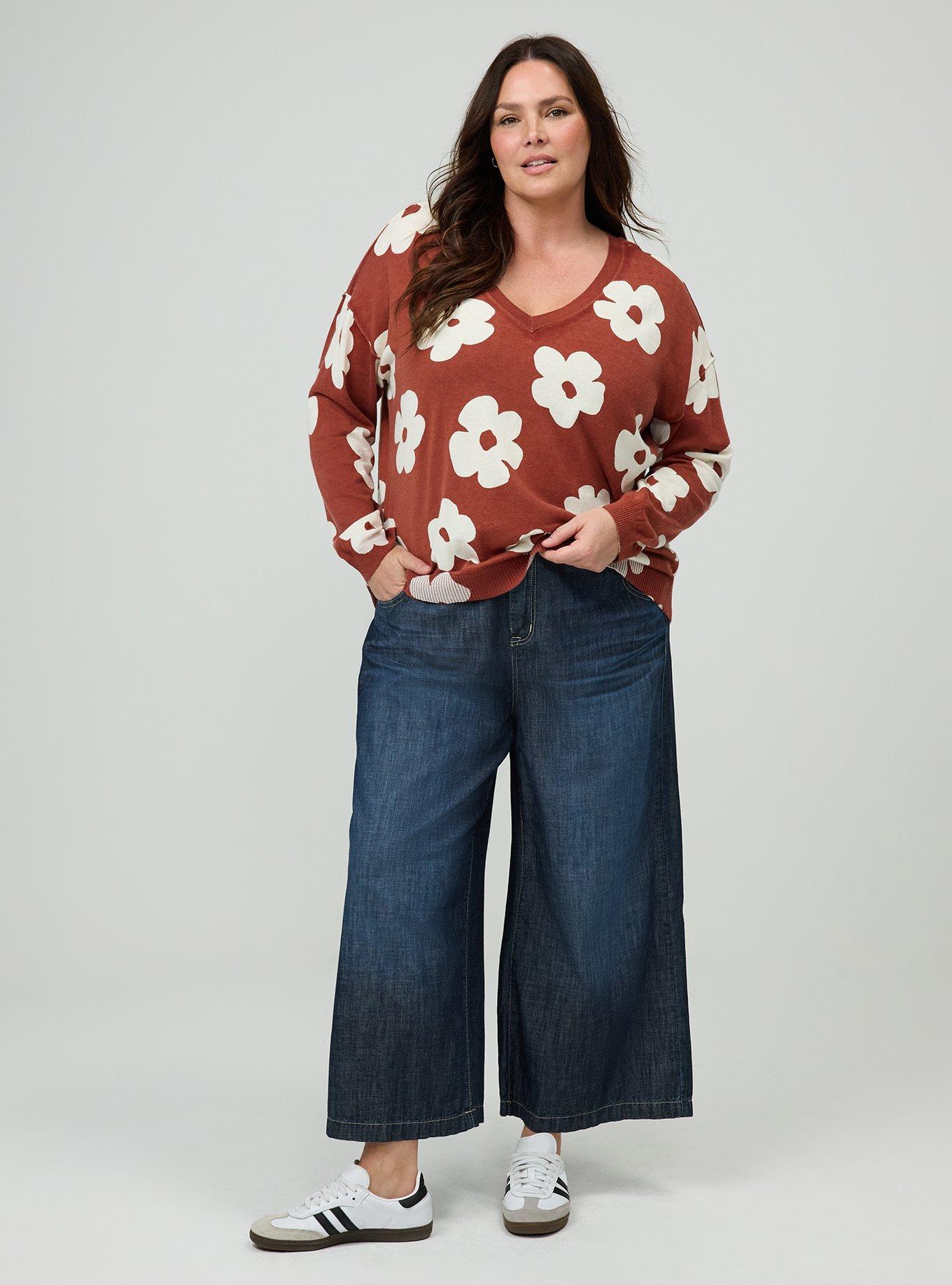 V-Neck Pullover Sweater, KASEY DAISY BRICK, alternate