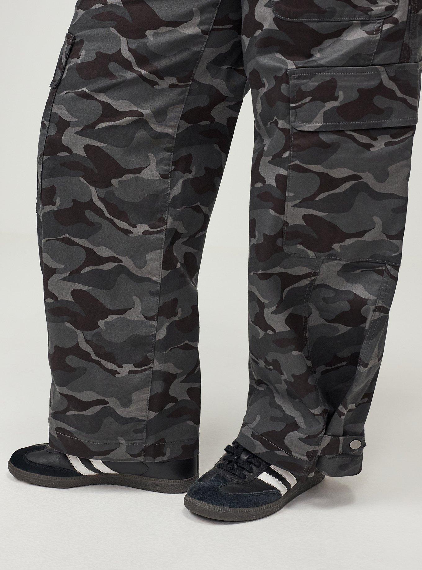 High-Rise Baggy Cargo Wide-Leg Pant, CAMO CADET, alternate