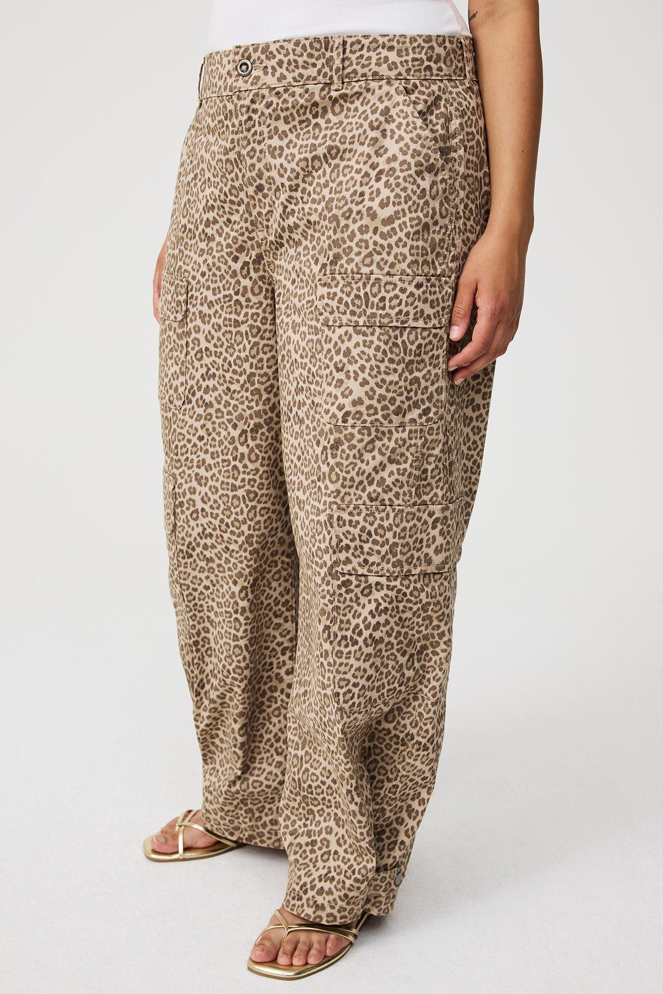 High-Rise Baggy Cargo Wide Leg Pant