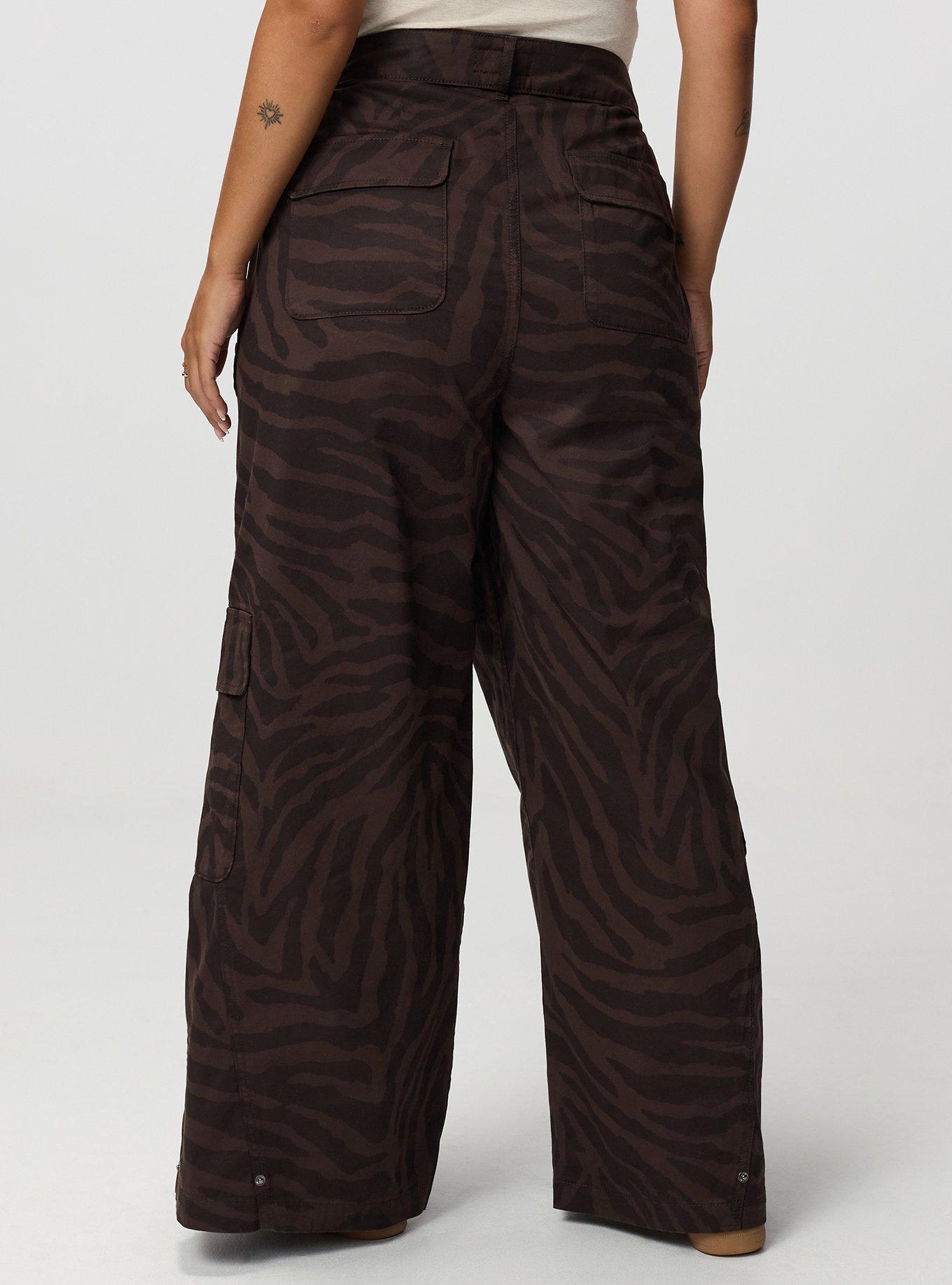 High-Rise Baggy Cargo Wide-Leg Pant, TEXTURED ZEBRA JAVA, alternate