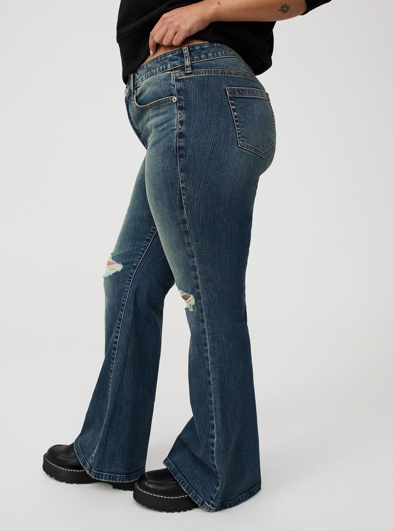 Perfect Super-Flare Mid-Rise Jean