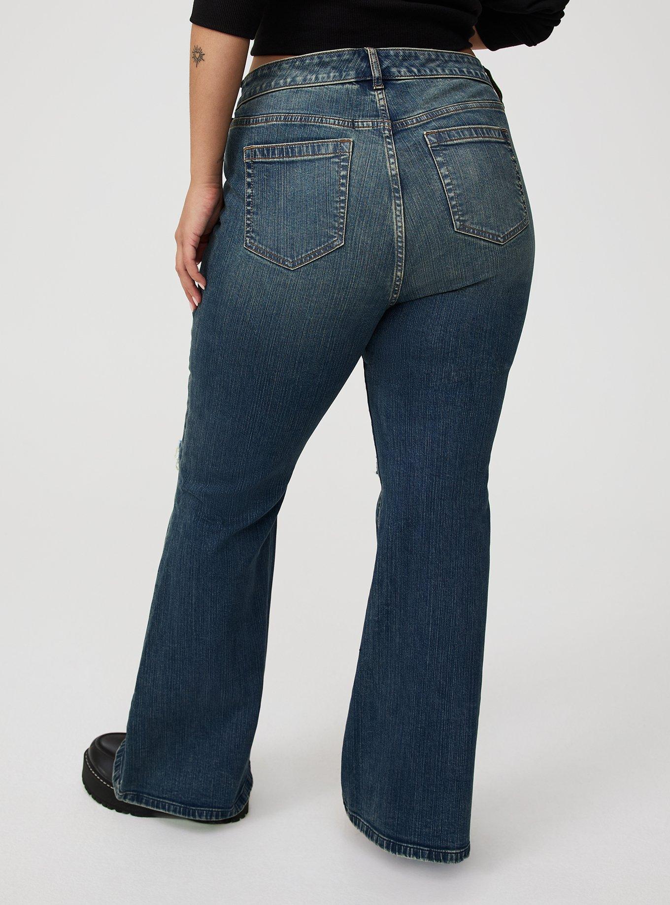 Perfect Super-Flare Mid-Rise Jean