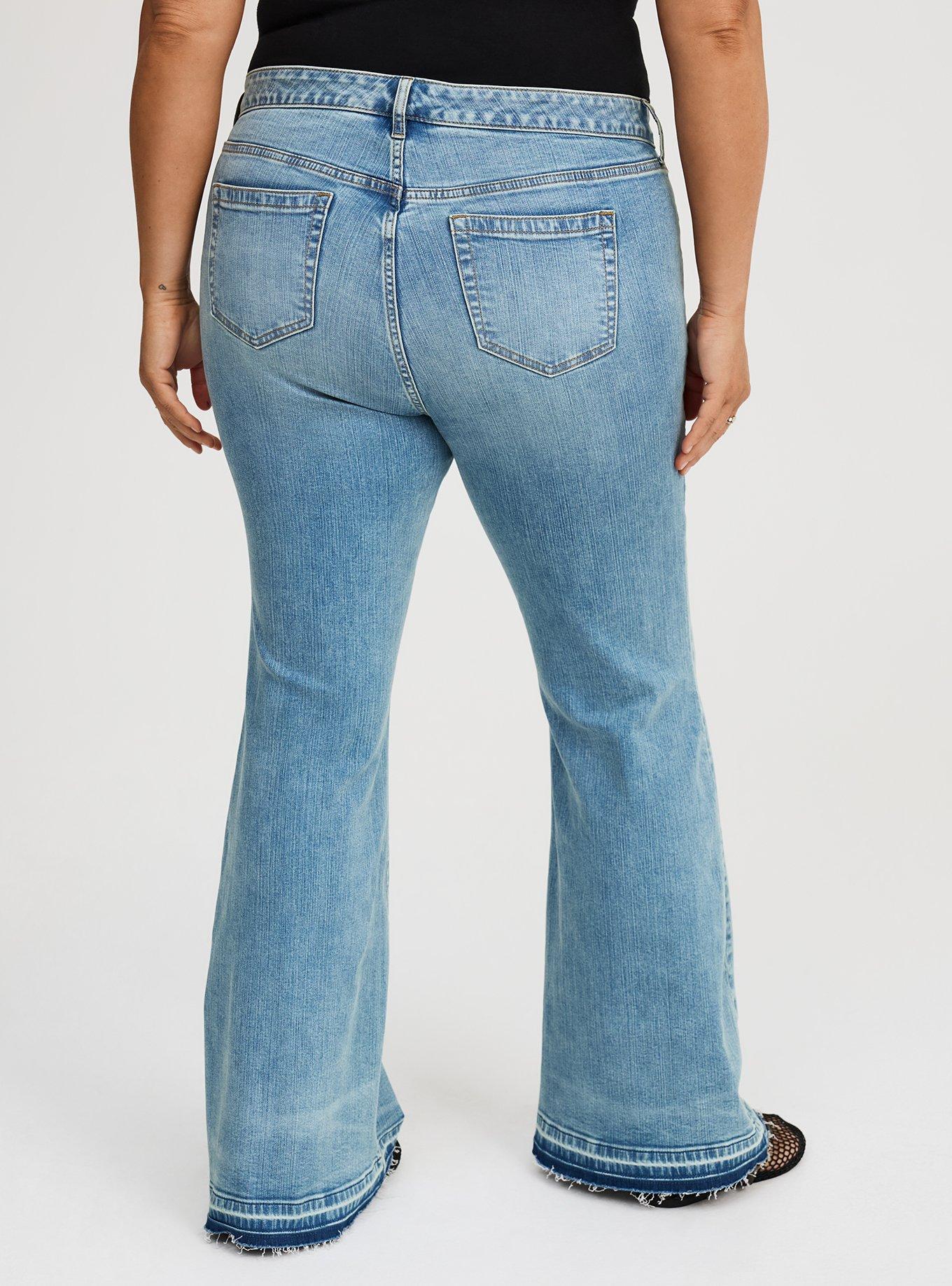 Perfect Super-Flare Mid-Rise Jean