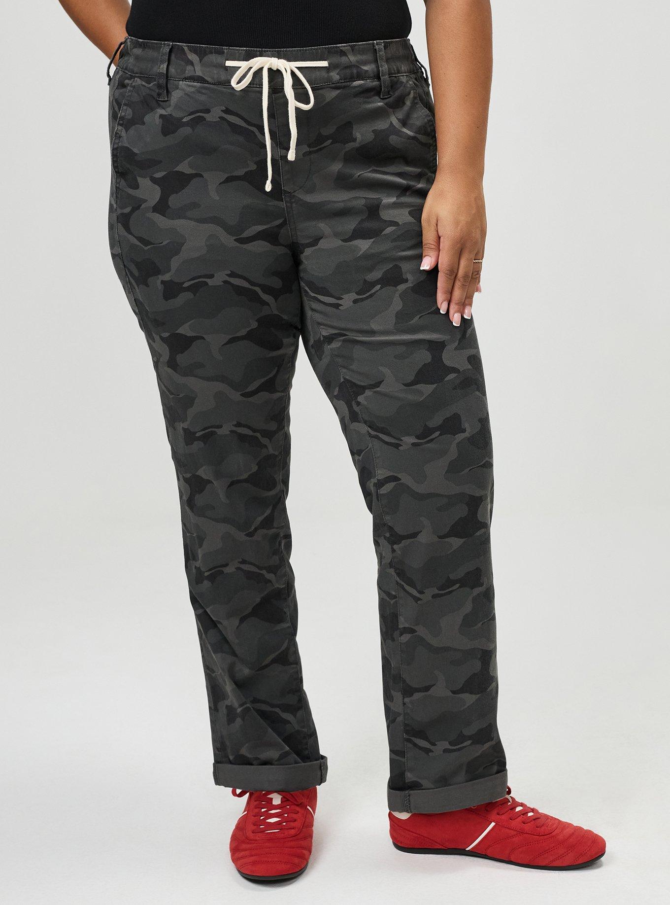 Plus Size Weekend Mid-Rise Straight Pant, CAMO CADET BLACK, alternate