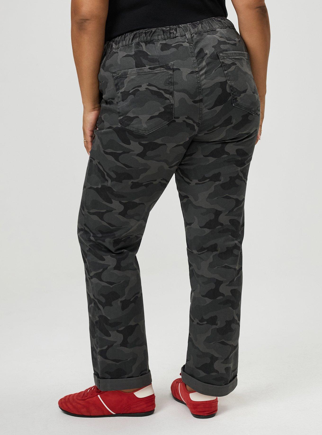 Plus Size Weekend Mid-Rise Straight Pant, CAMO CADET BLACK, alternate