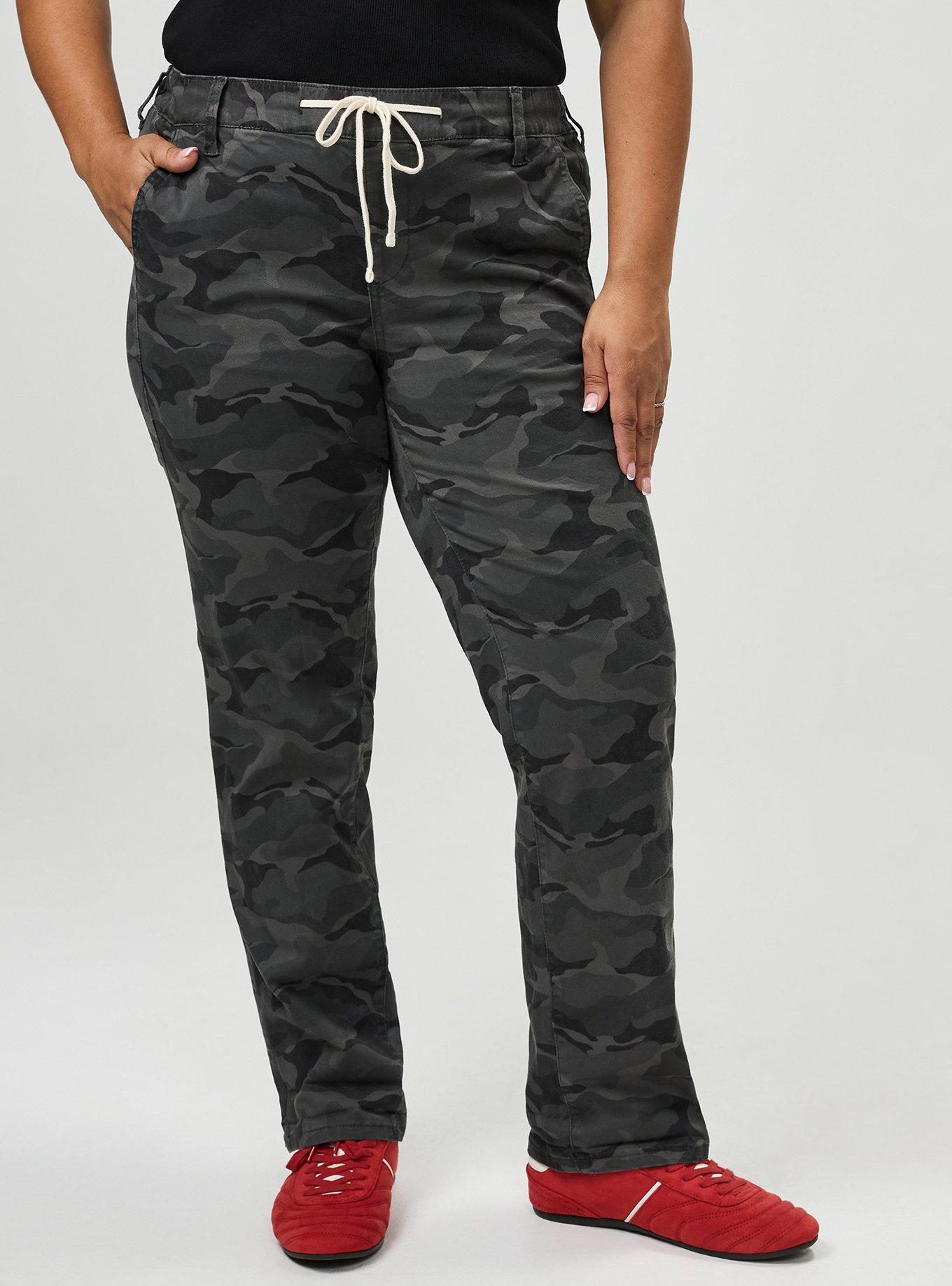 Plus Size Weekend Mid-Rise Straight Pant, CAMO CADET BLACK, alternate